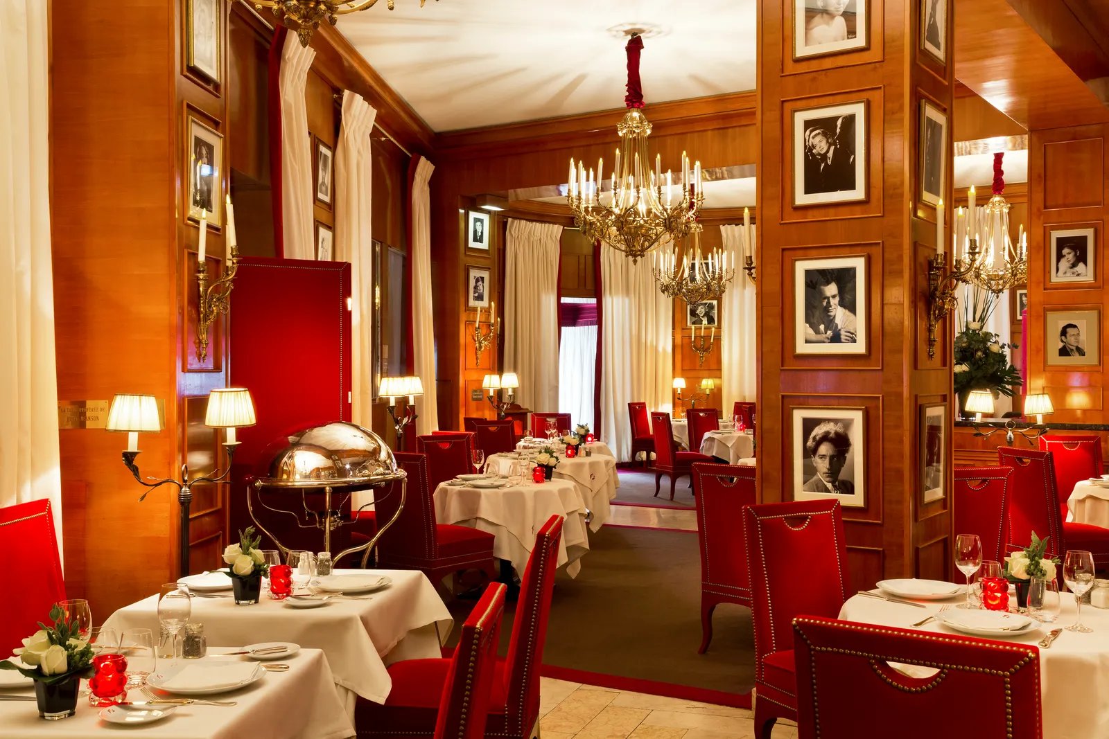 Hôtel Barrière Le Fouquet's — eat & drink