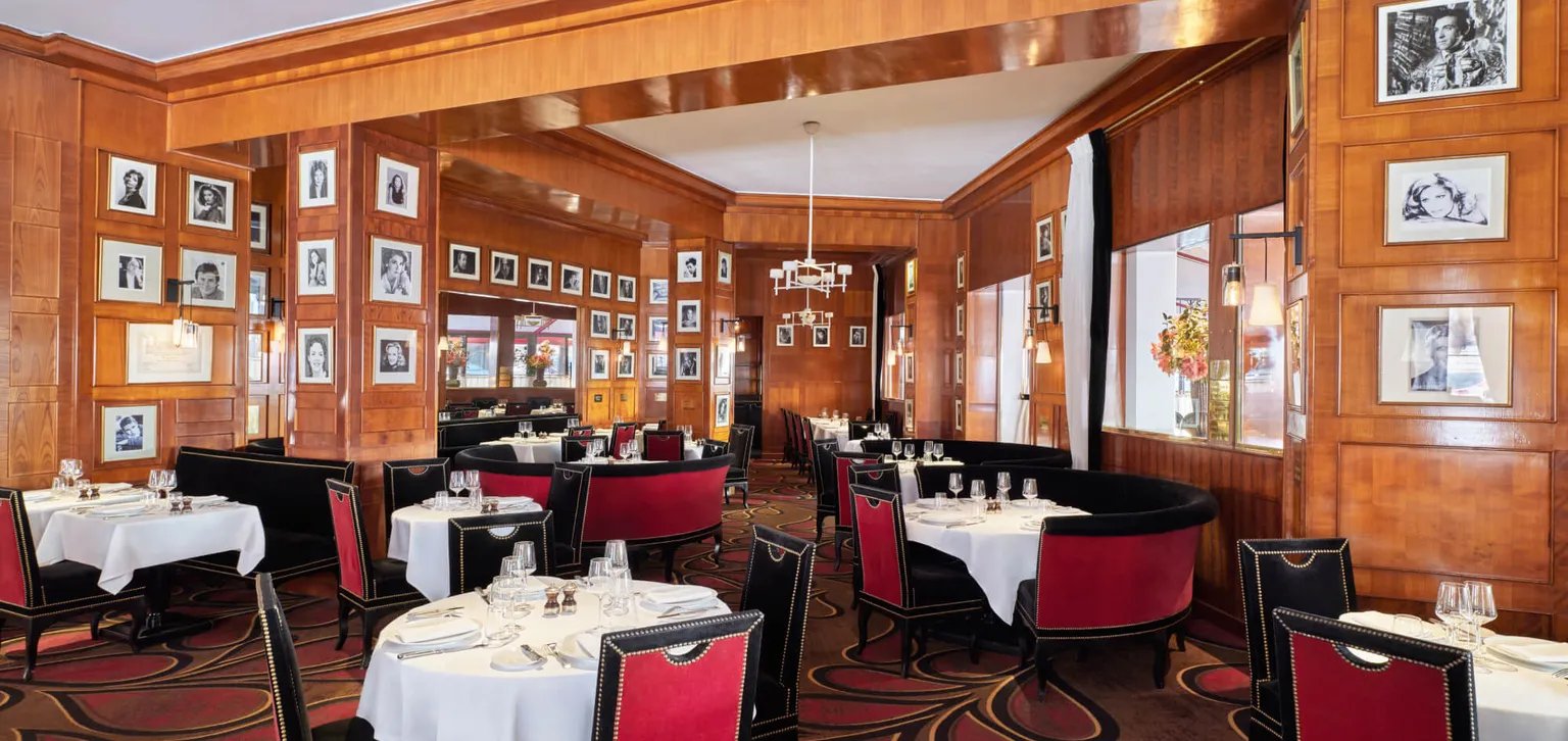 Hôtel Barrière Le Fouquet's, brasserie fouquet's
