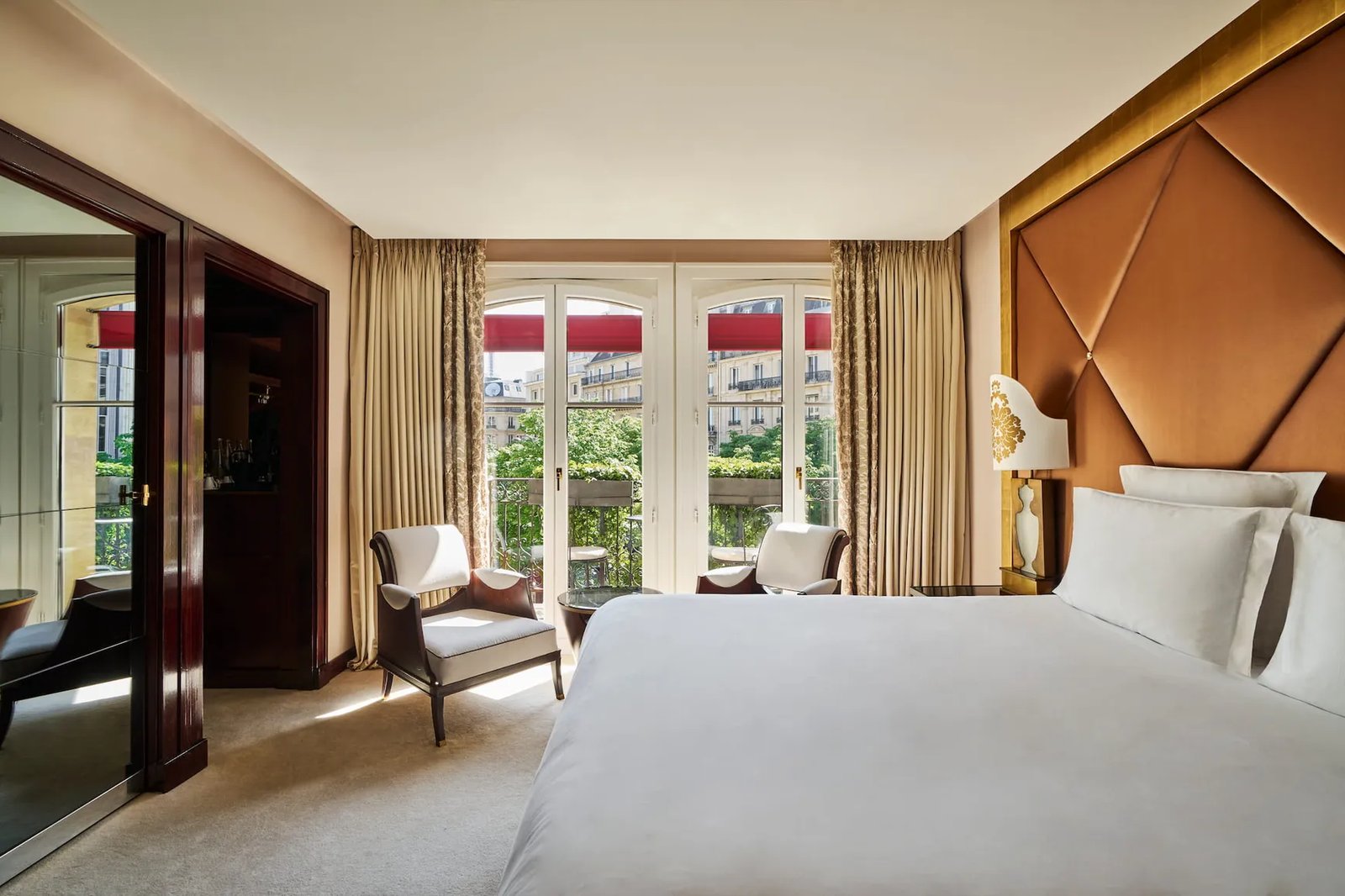Hôtel Barrière Le Fouquet's — rooms