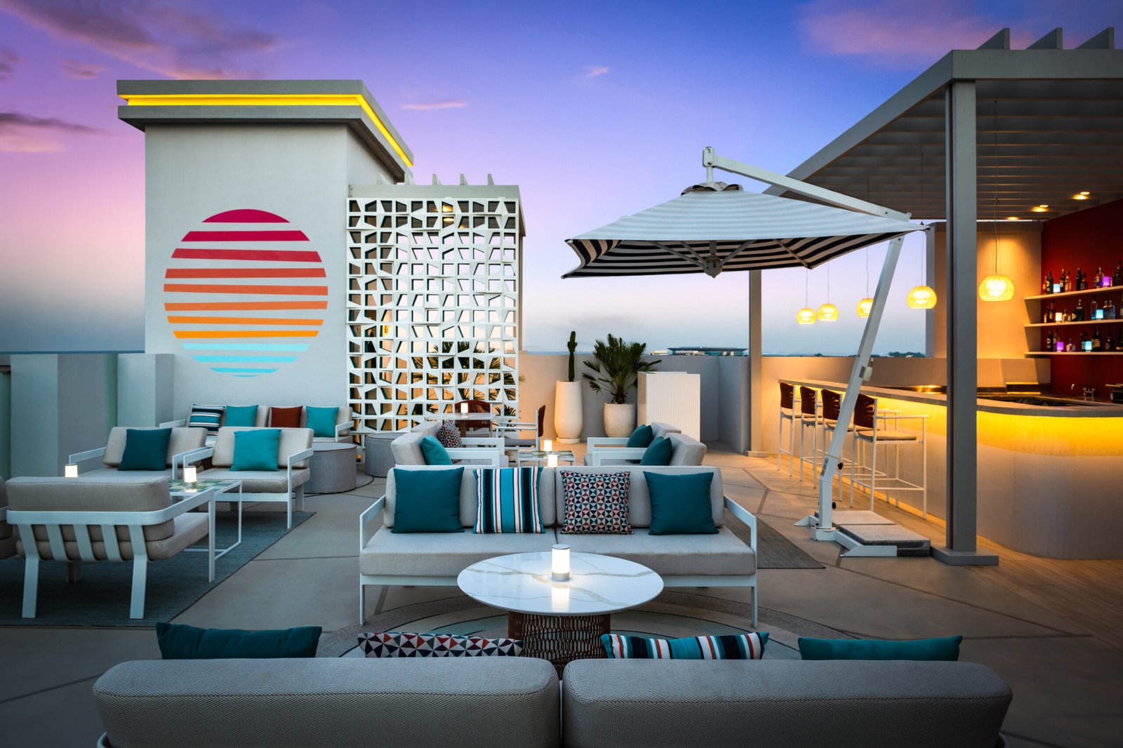 Vida Beach Resort Umm Al Quwain, eat & drink
