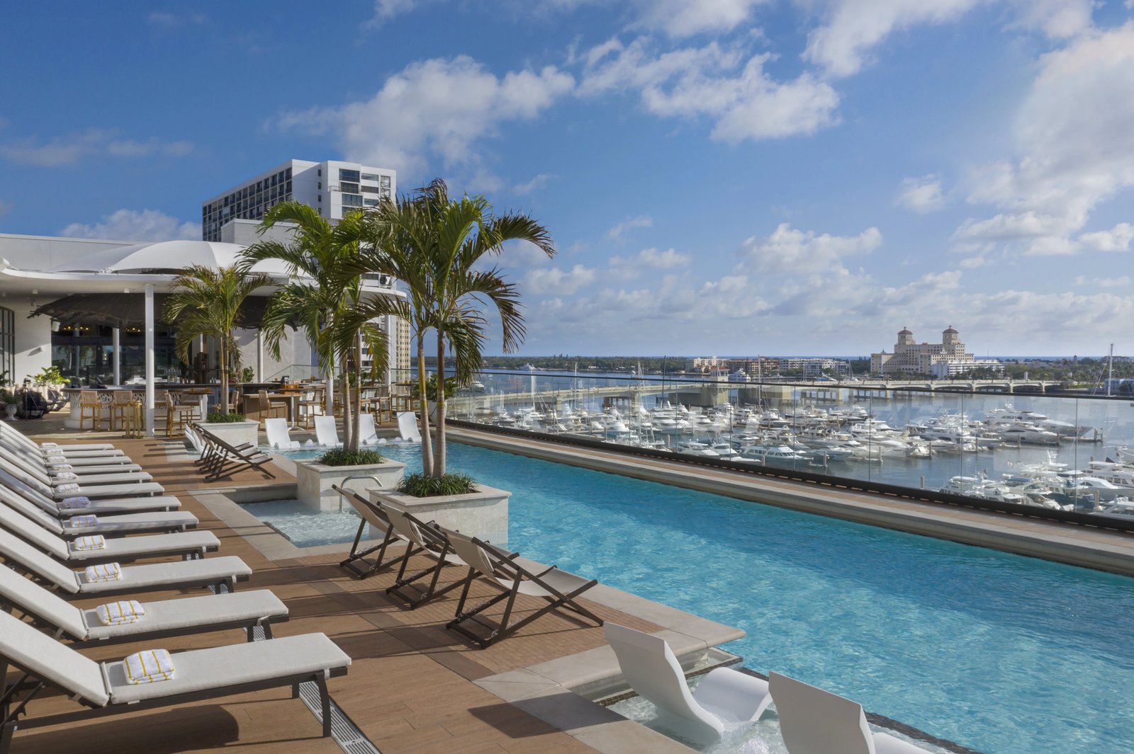 The Ben, Autograph Collection, the pool