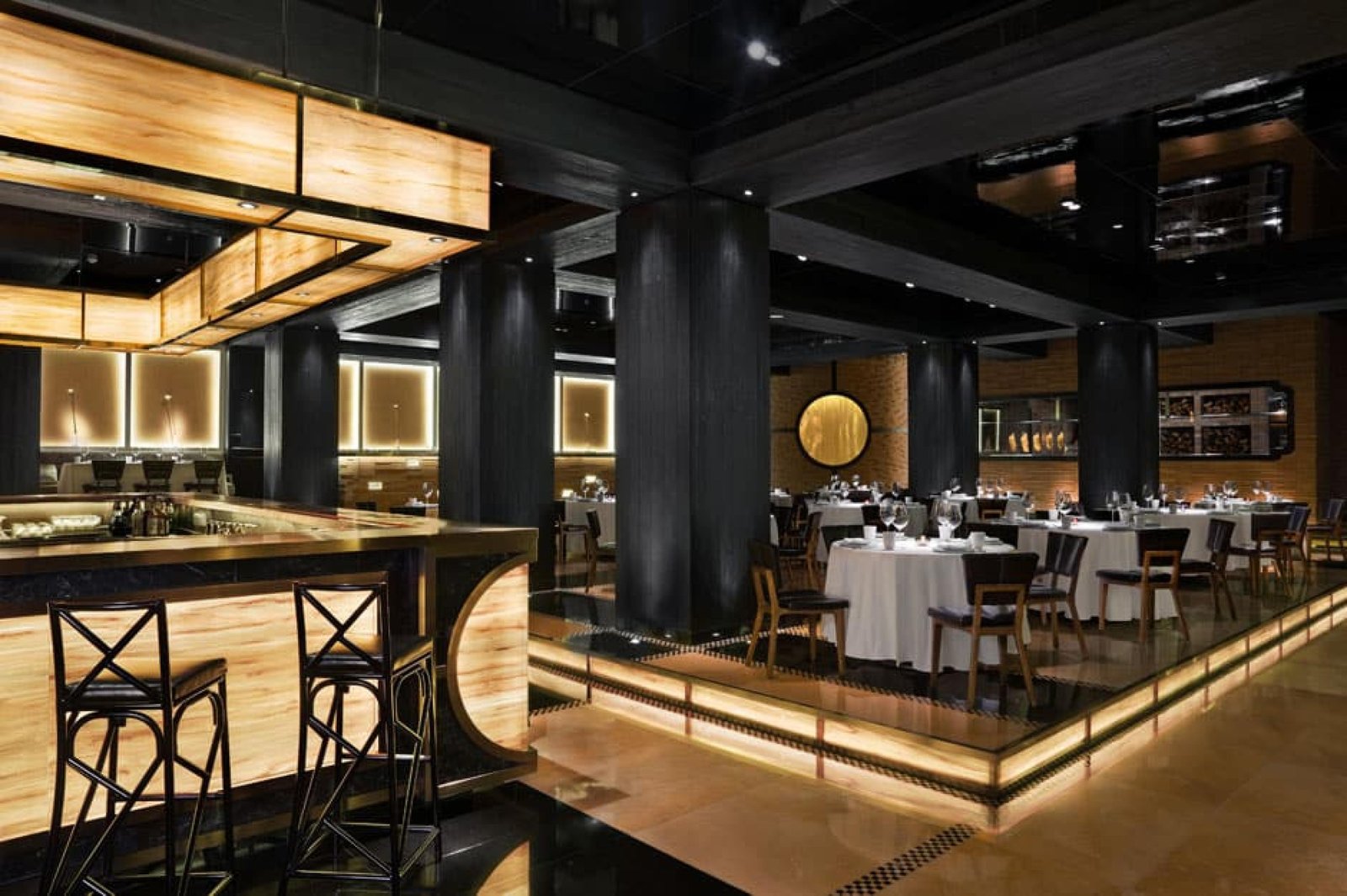 The Opposite House, eat & drink