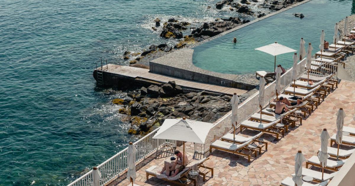 Les Roches Rouges Hotel, Saint Raphaël, Beaumier, the pool