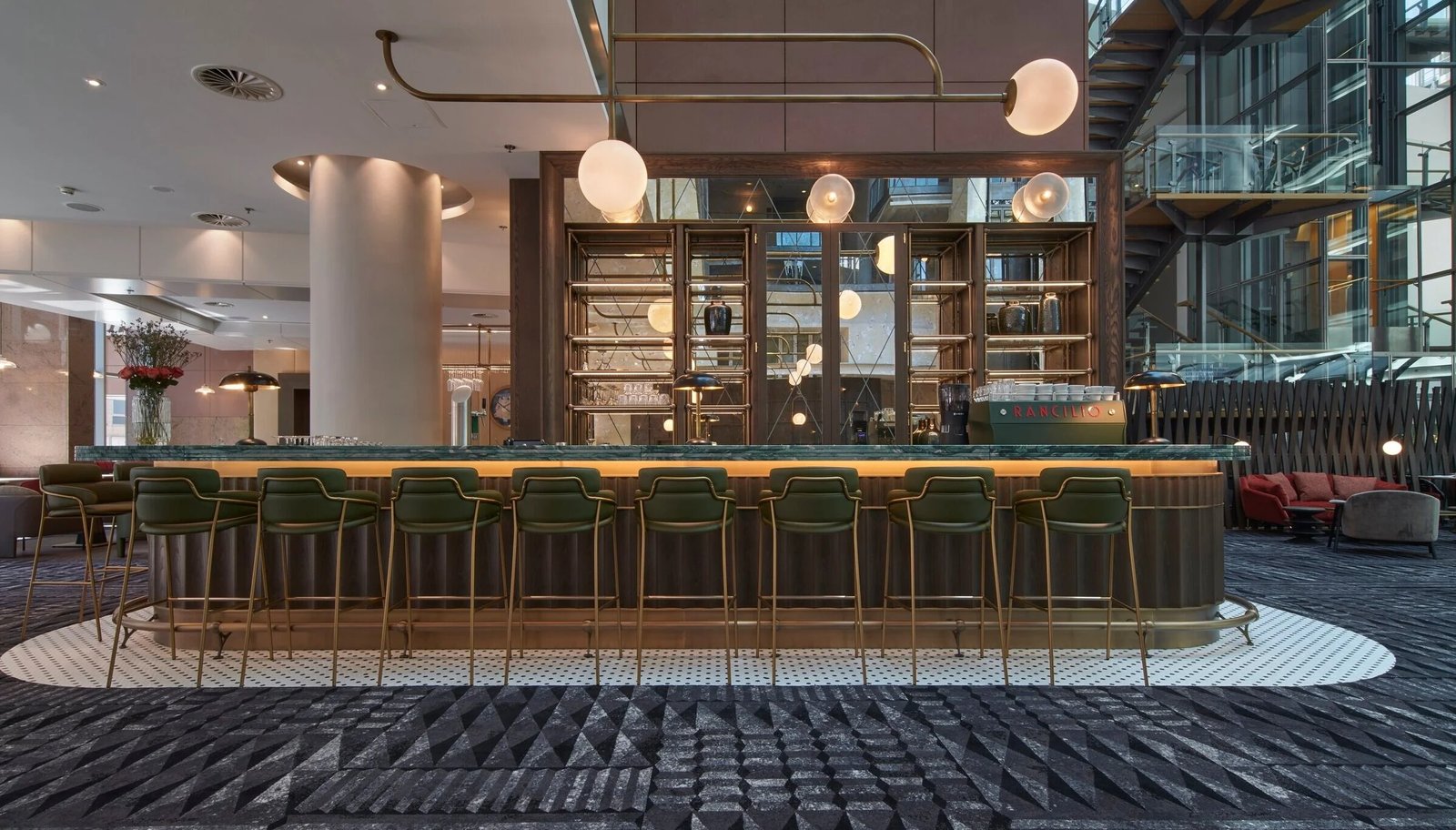 Hilton Frankfurt City Centre, hudson yards lounge, bar & dining