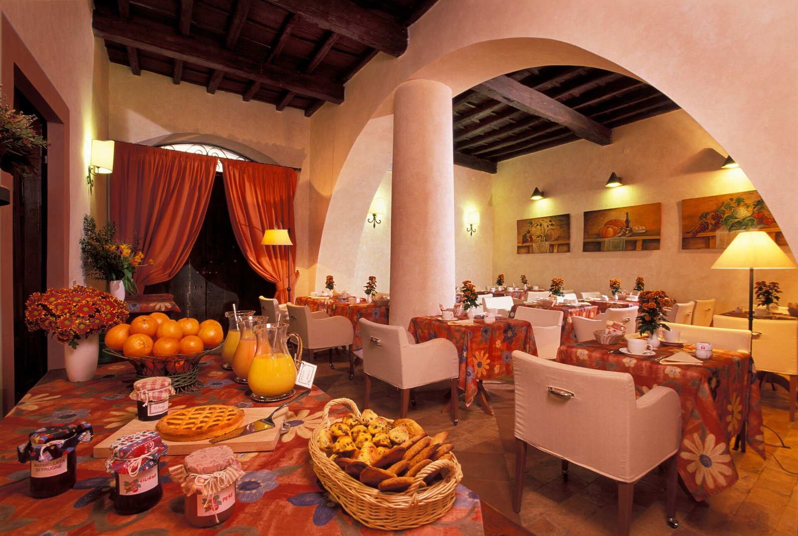 Hotel Santa Maria — eat & drink