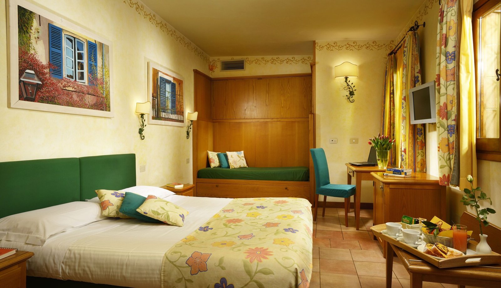 Hotel Santa Maria — rooms