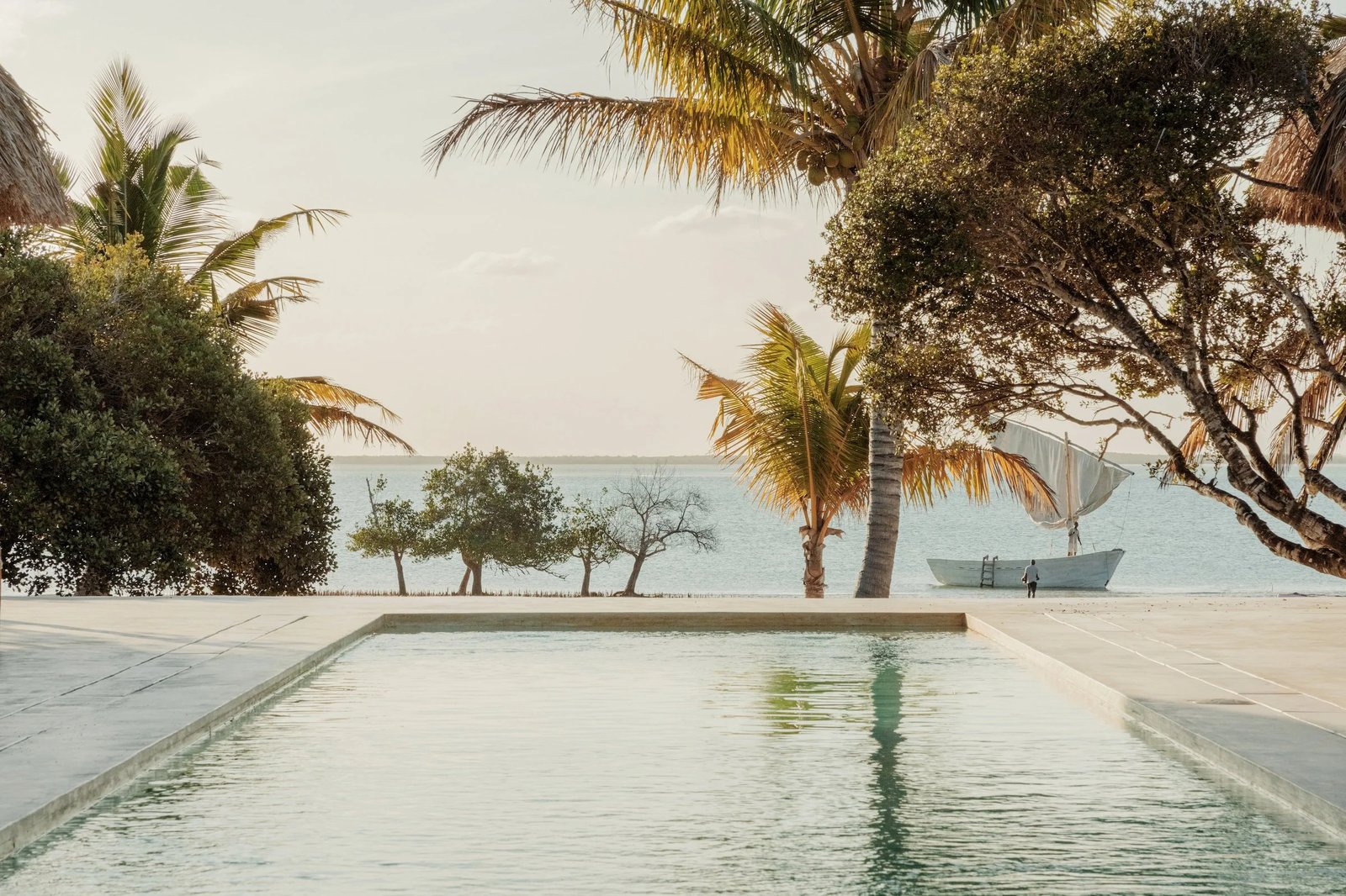 Sussurro, the pool
