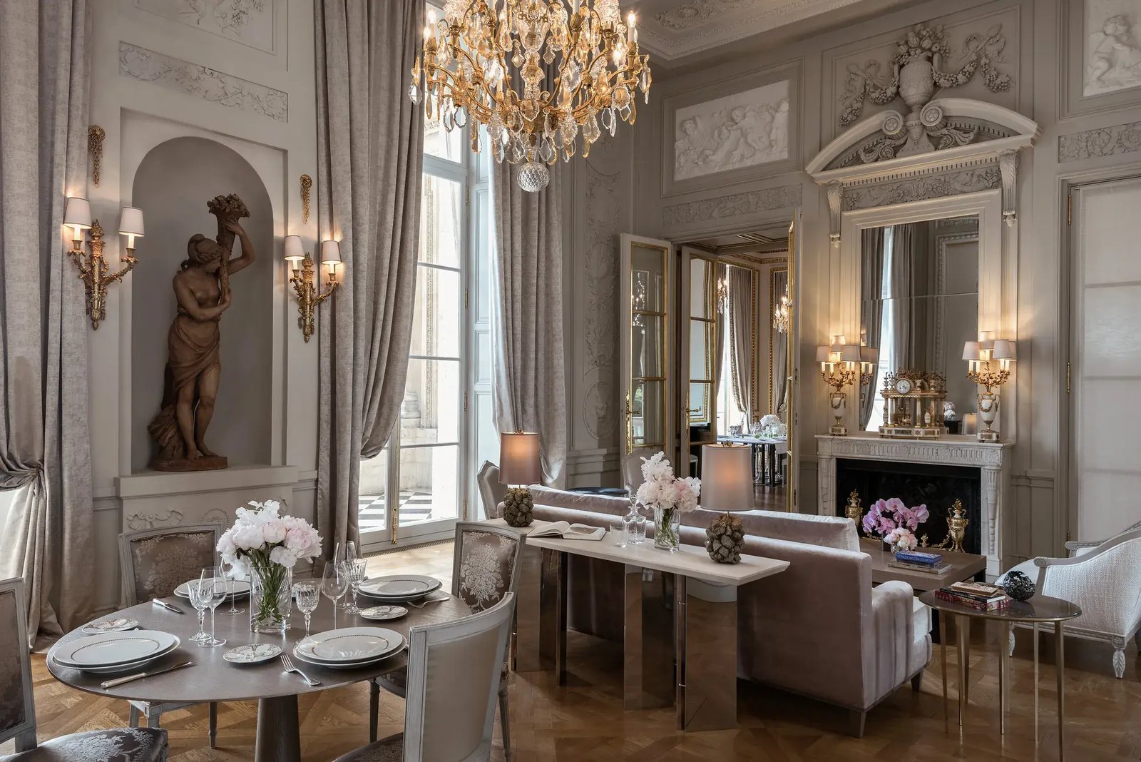 Hôtel de Crillon — eat & drink