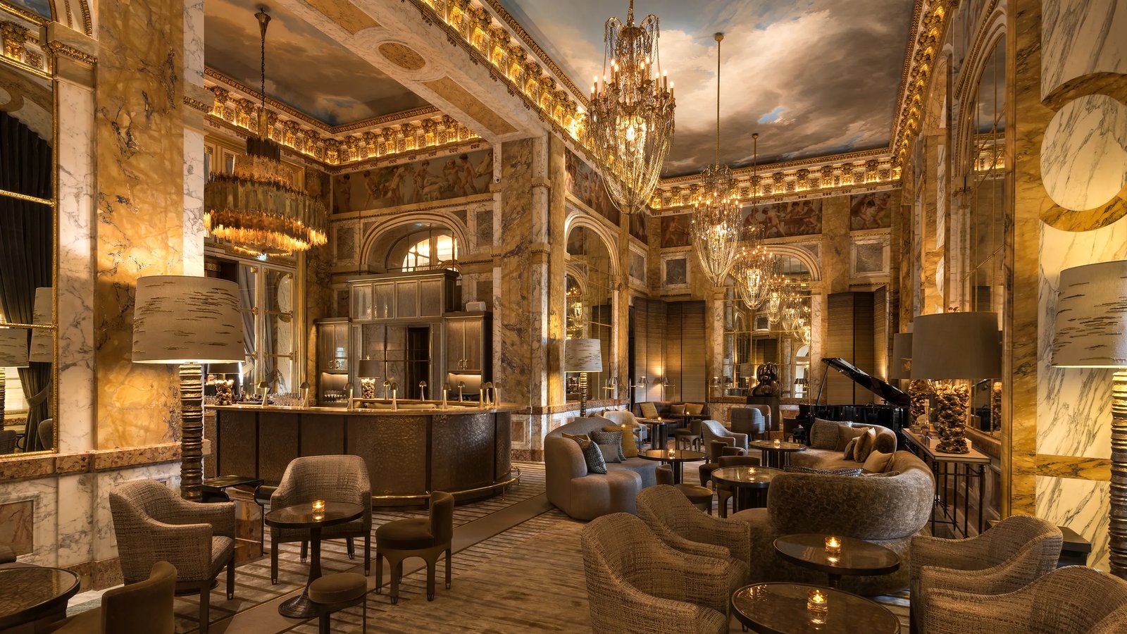 Hôtel de Crillon — eat & drink