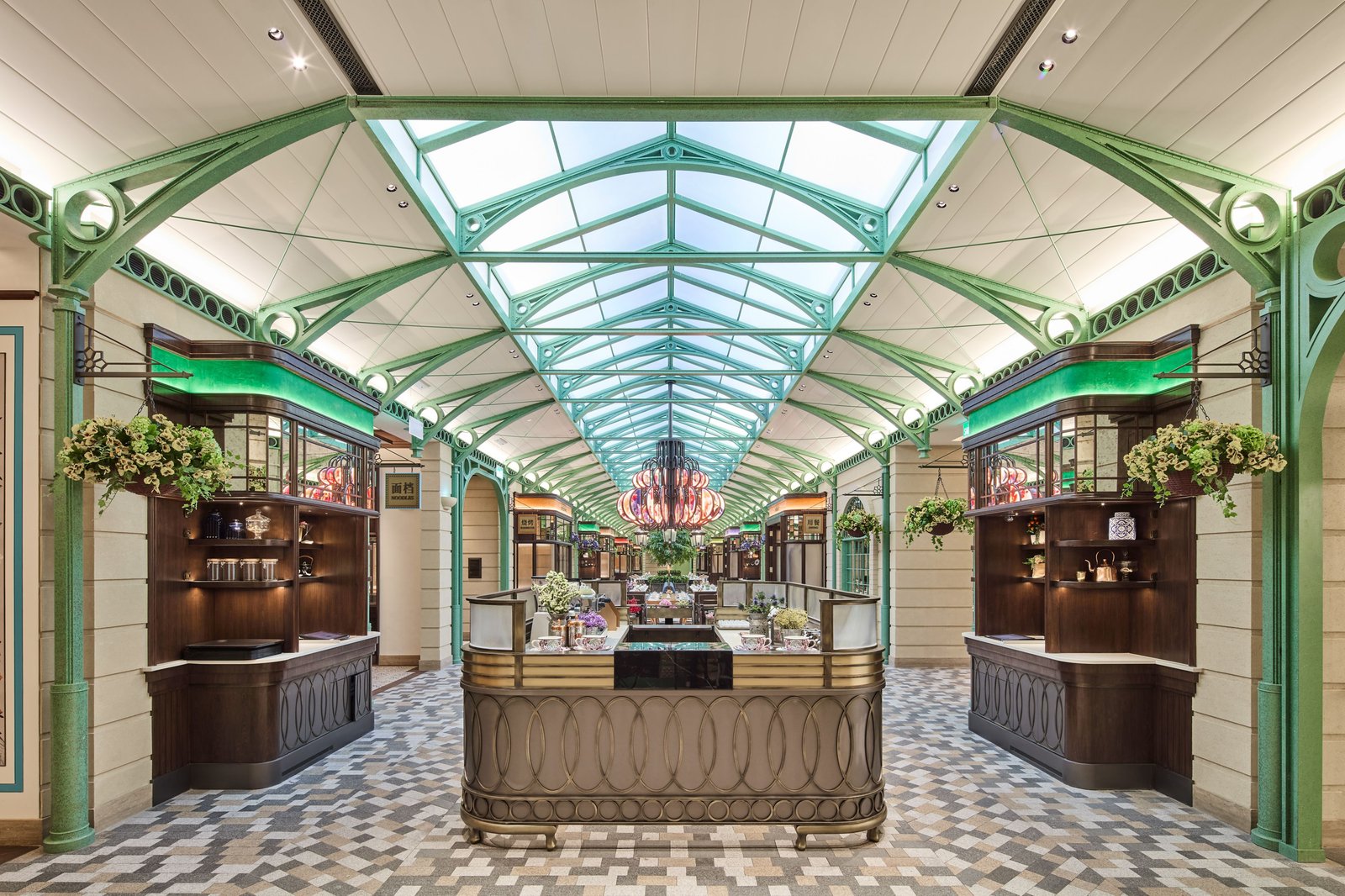 Londoner Grand, a Luxury Collection Hotel, Macao, at the table