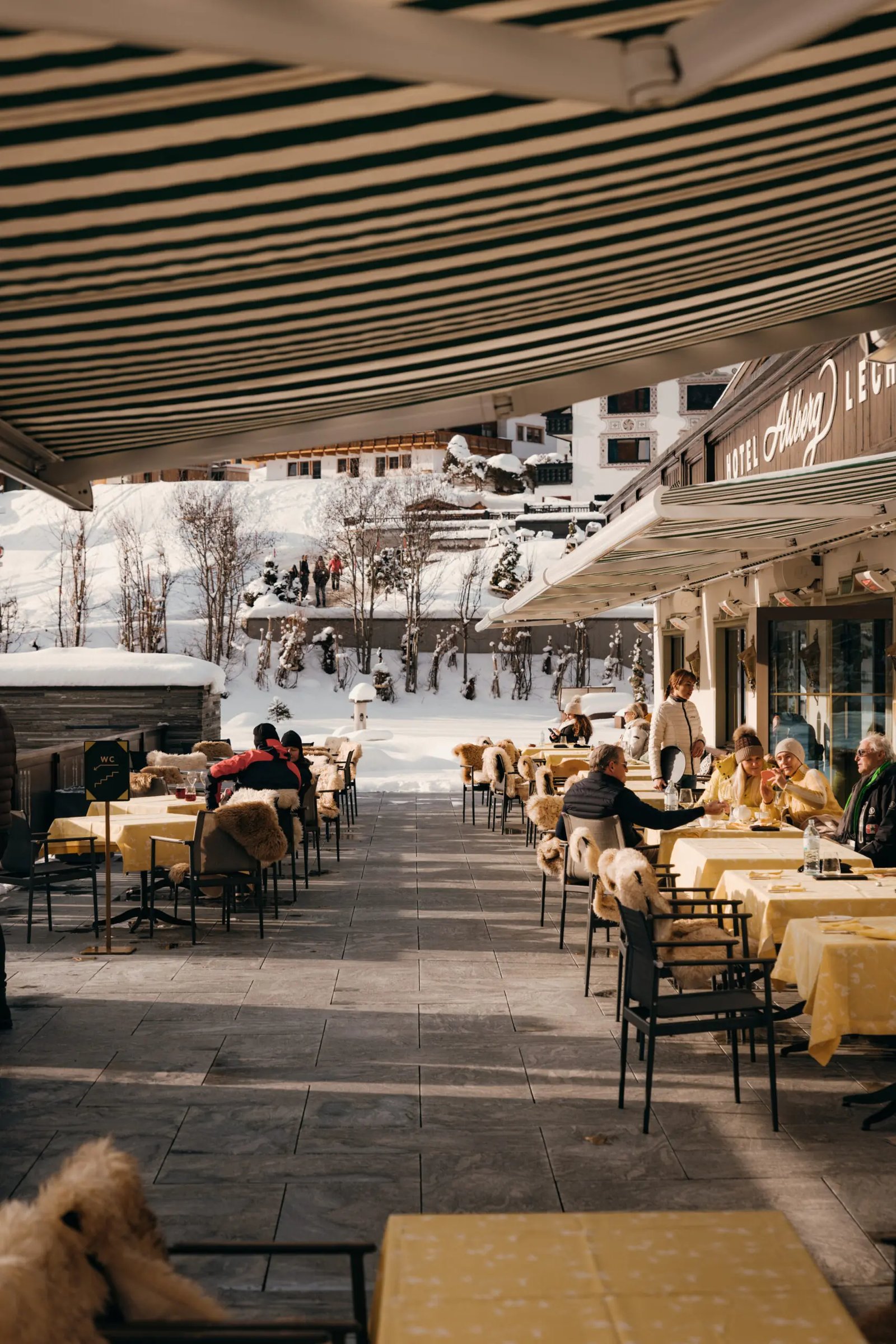 Hotel Arlberg Lech, sun terrace
