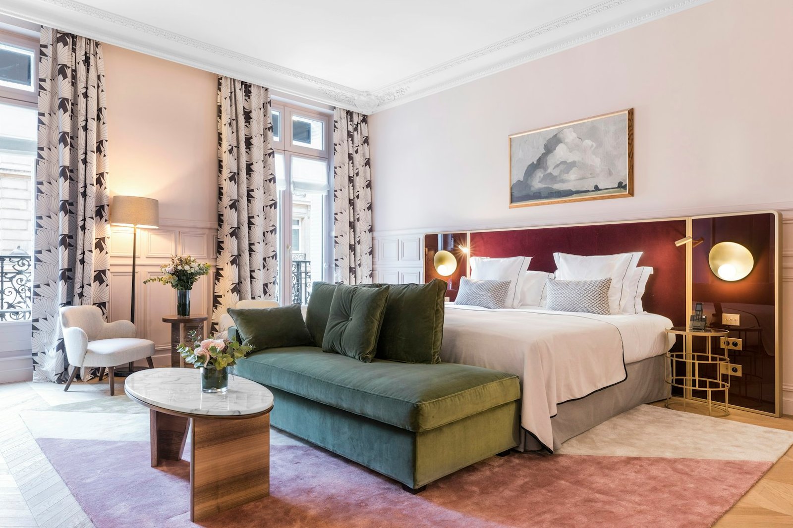 Le Grand Powers — rooms