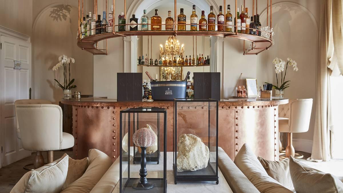 Lympstone Manor, at the table