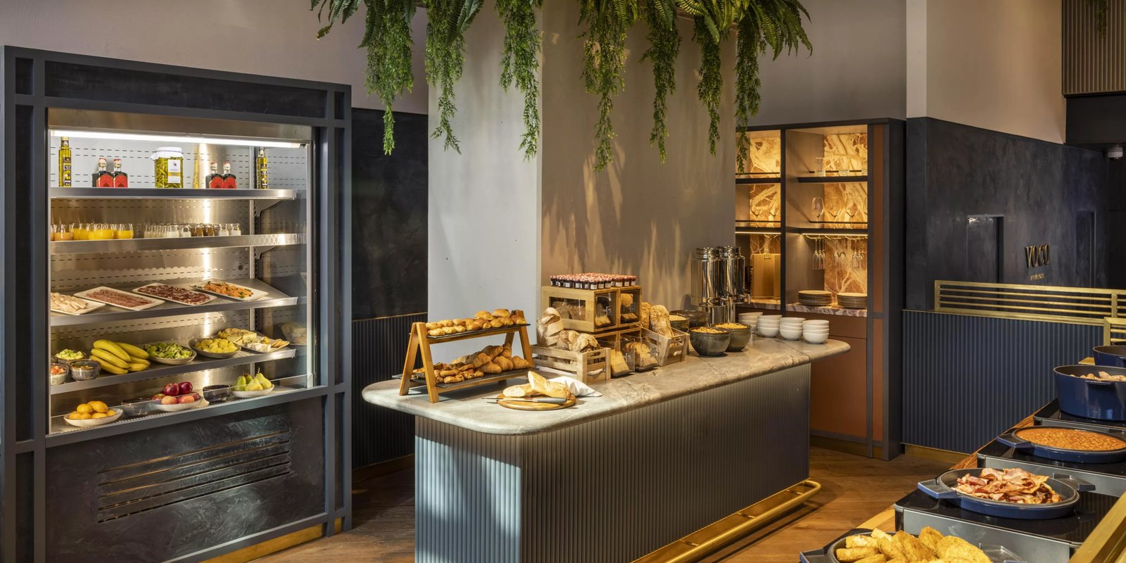 voco Auckland City Centre by IHG, mozzarella & co.