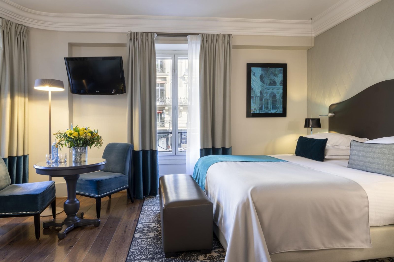 Hôtel Edouard VII — rooms