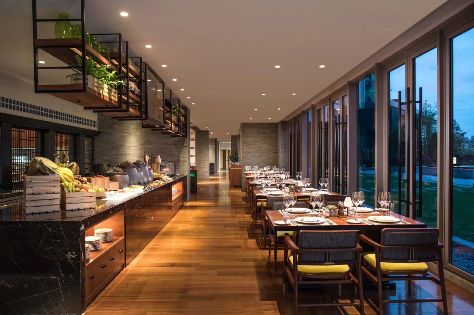 The Anandi Hotel and Spa, eat & drink