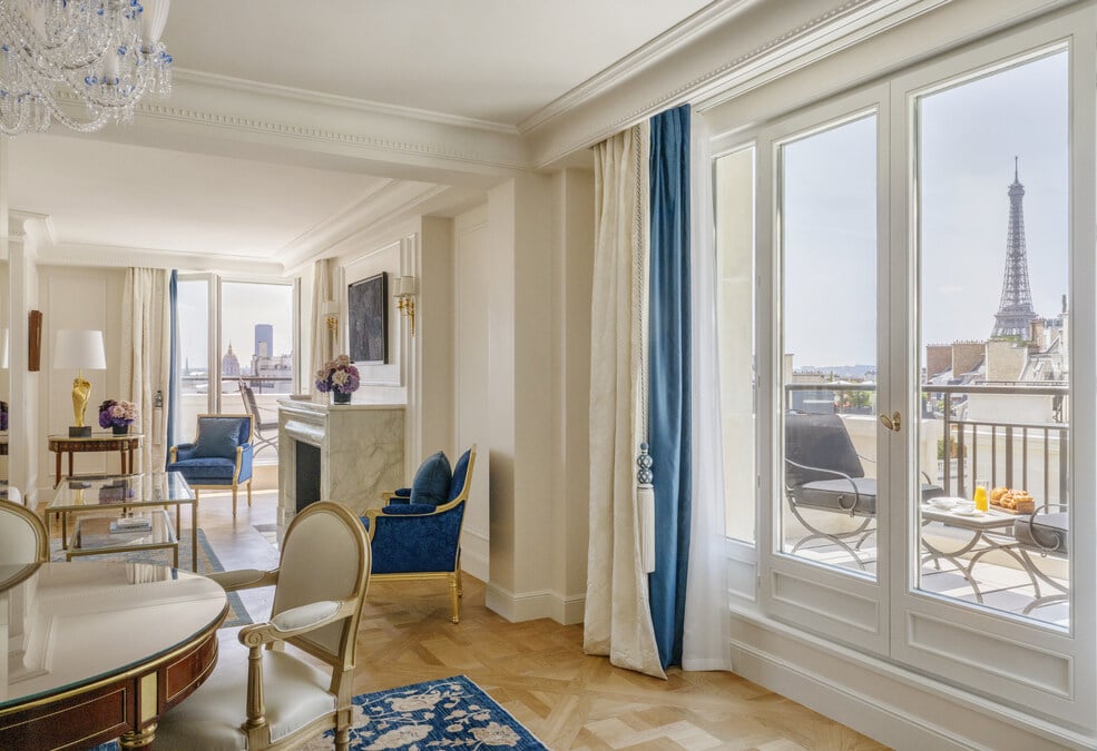 Four Seasons Hotel George V — rooms