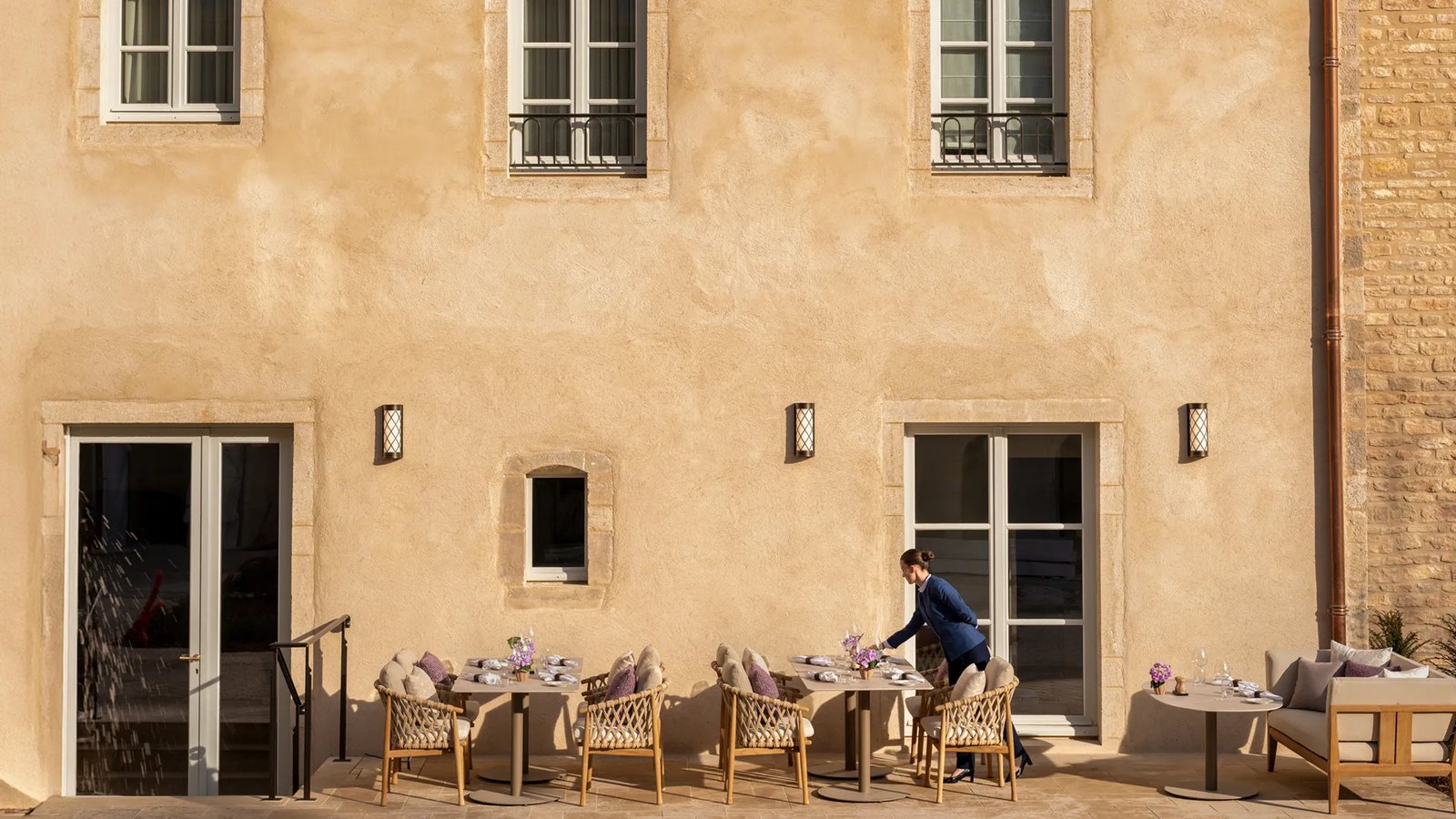 Château la Commaraine, at the table