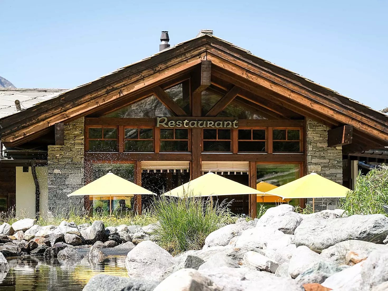 Riffelalp Resort 2222 m, ristorante al bosco
