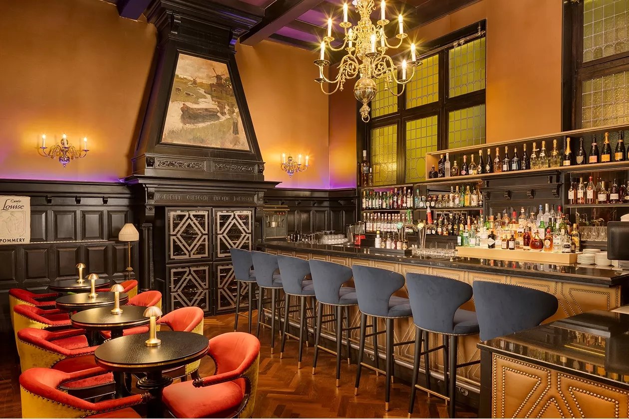 Hotel Des Indes, bar des indes