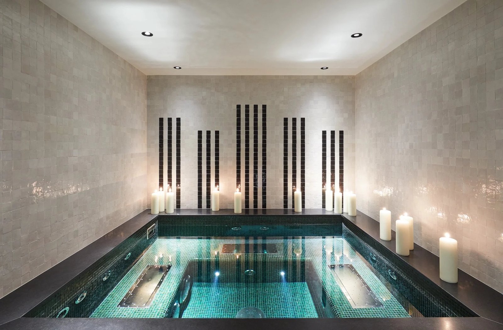 Grand Hôtel du Palais Royal — wellness