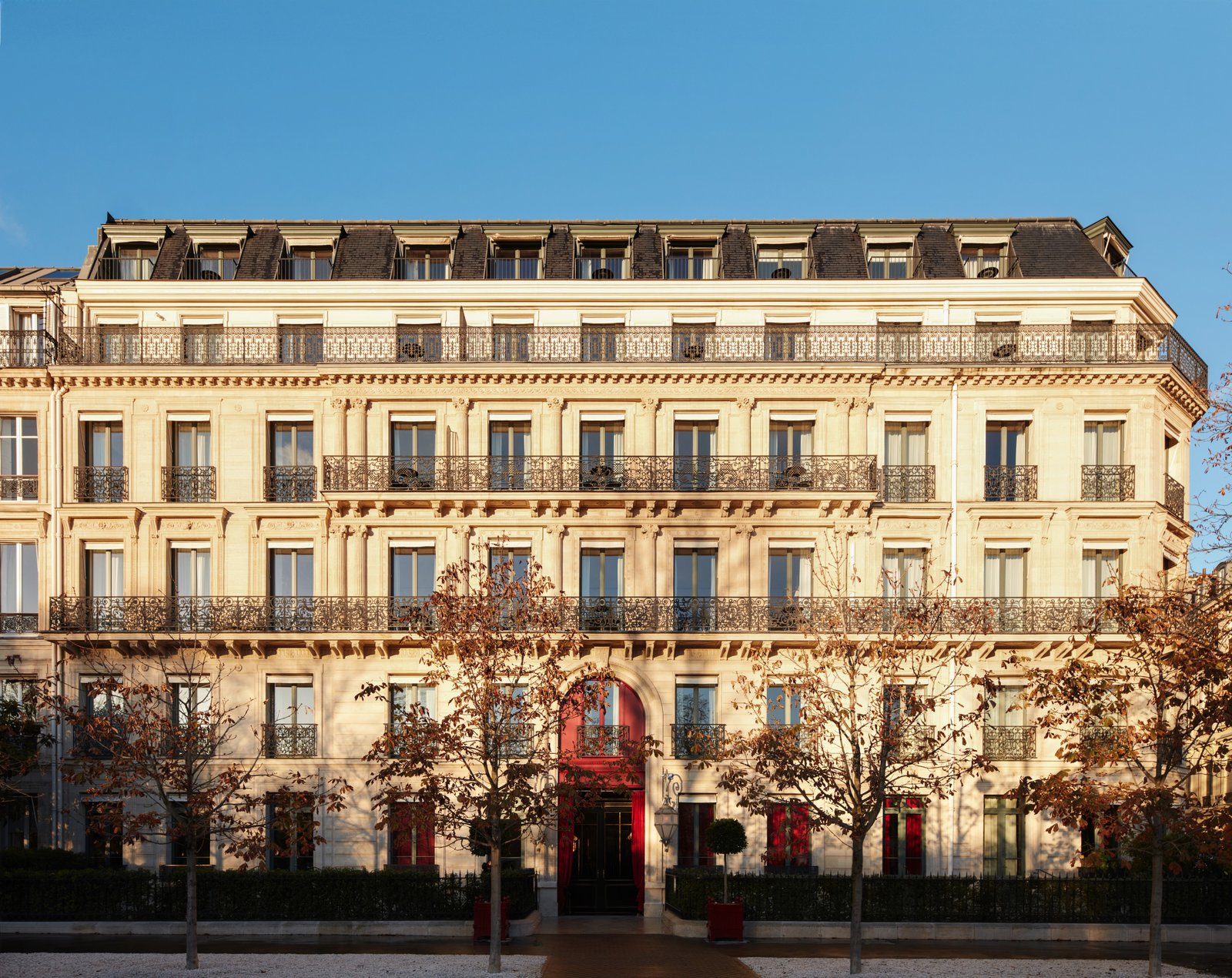 La Réserve Paris Hotel and Spa, how it began