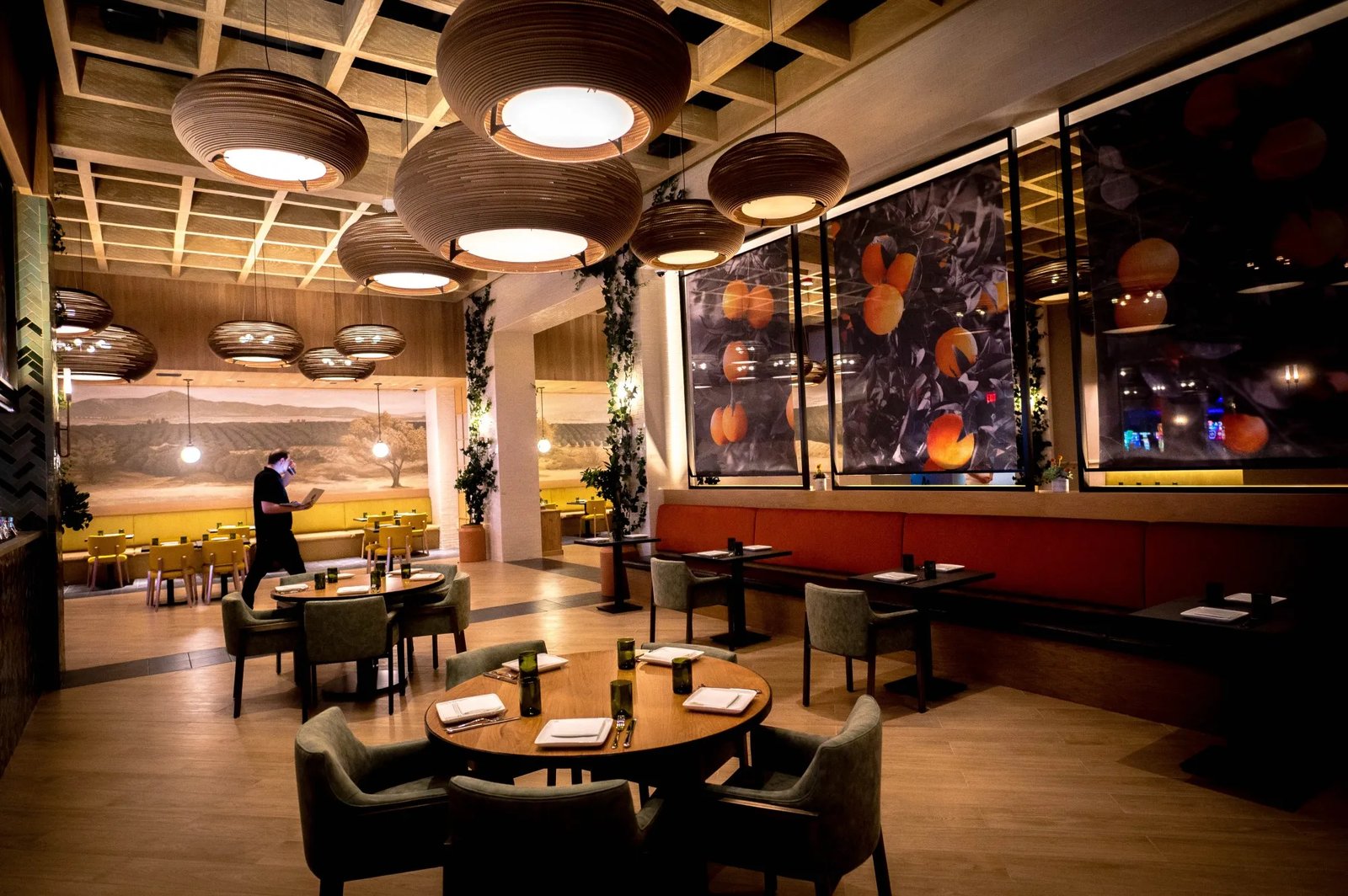 Yaamava' Resort & Casino, at the table