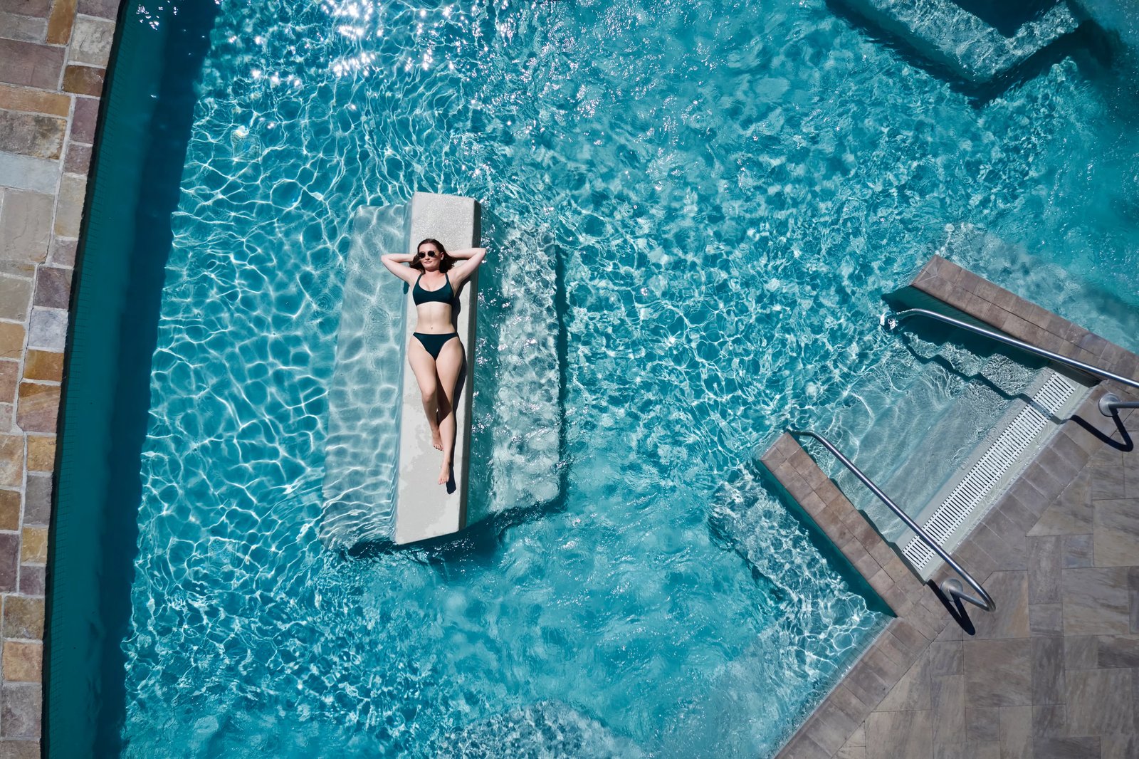Fairmont Tremblant, the pool