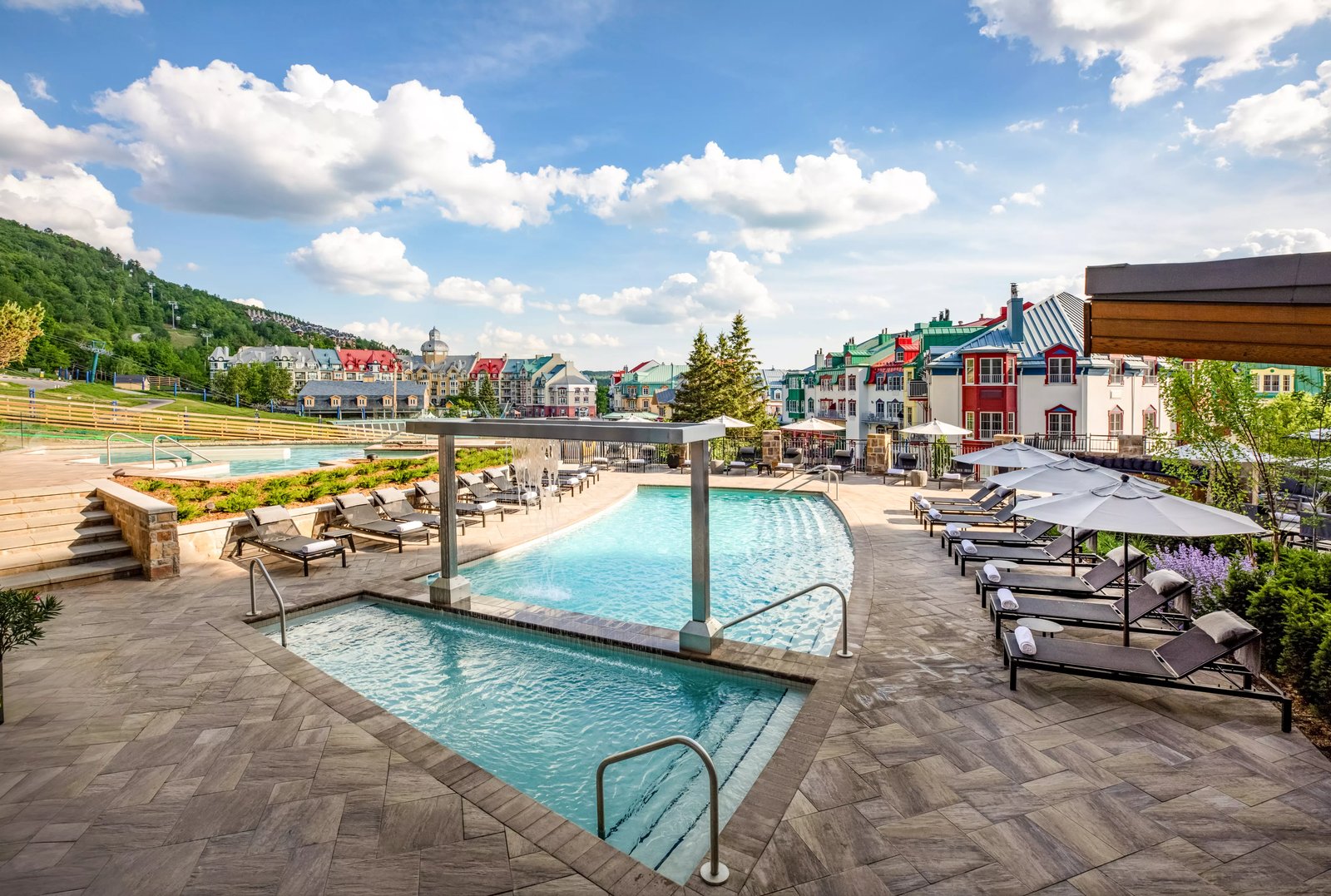 Fairmont Tremblant, the pool