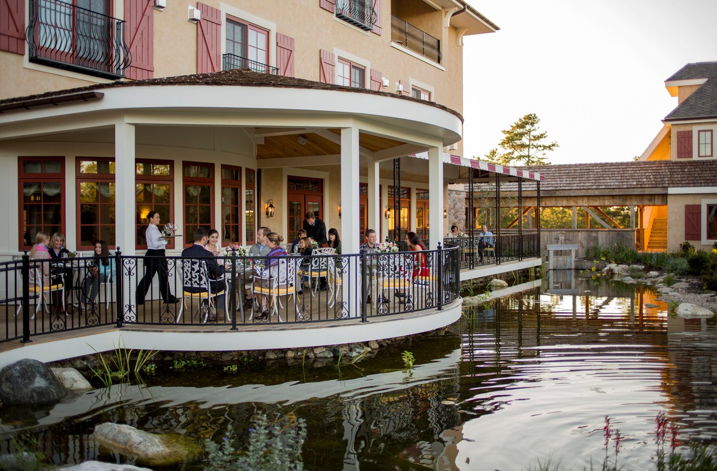 Mirbeau Inn & Spa, at the table