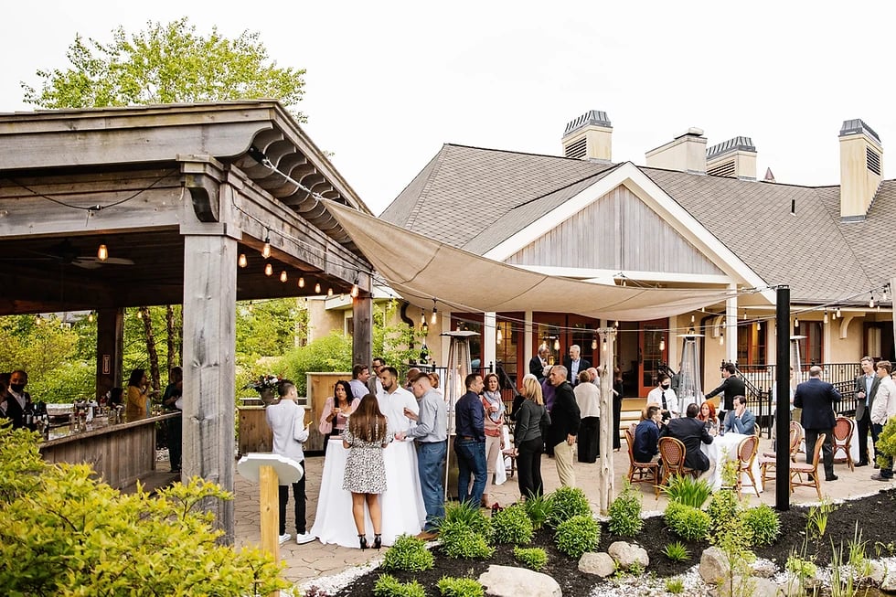 Mirbeau Inn & Spa, the garden bar