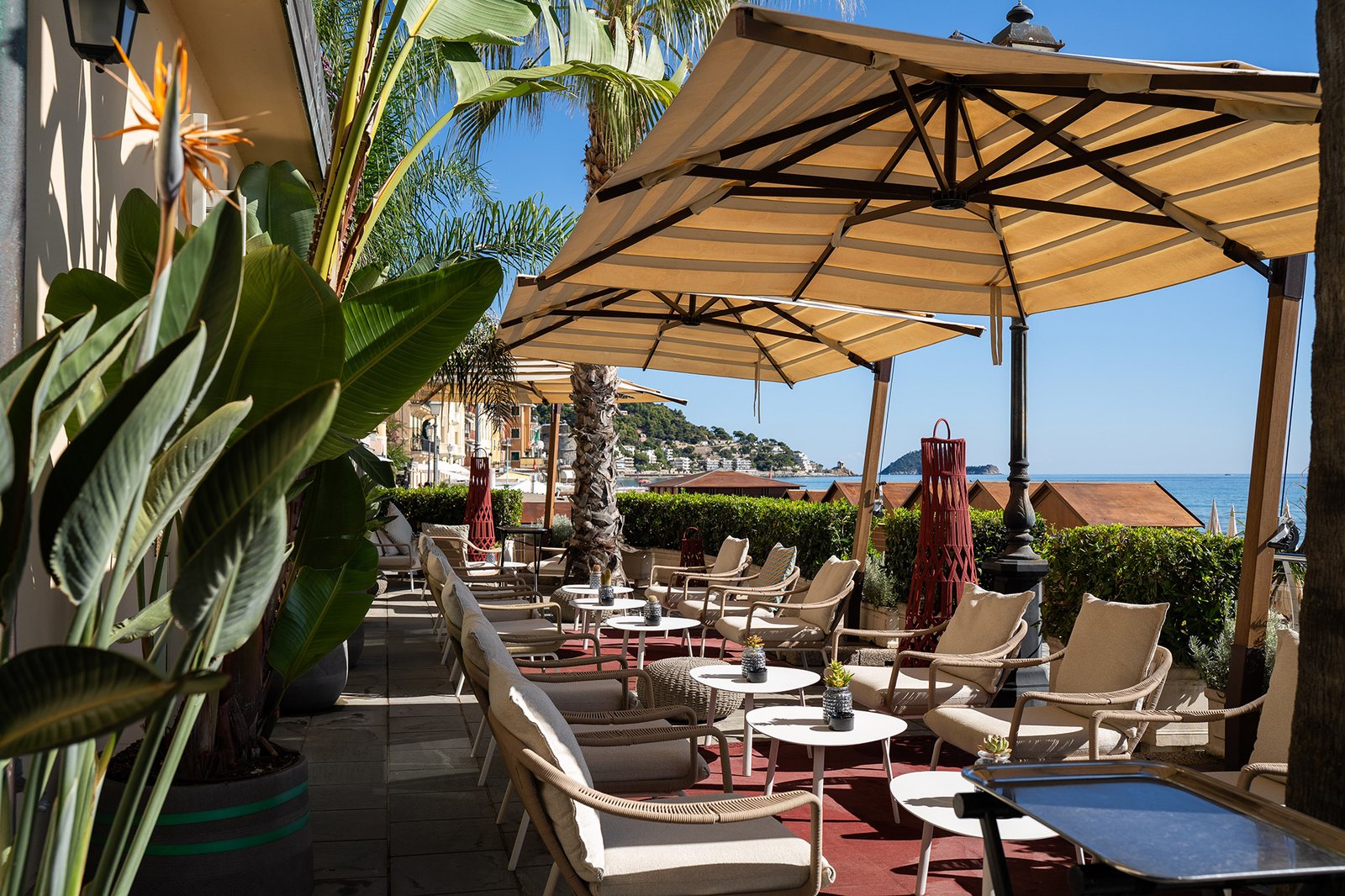 Grand Hotel Alassio, at the table