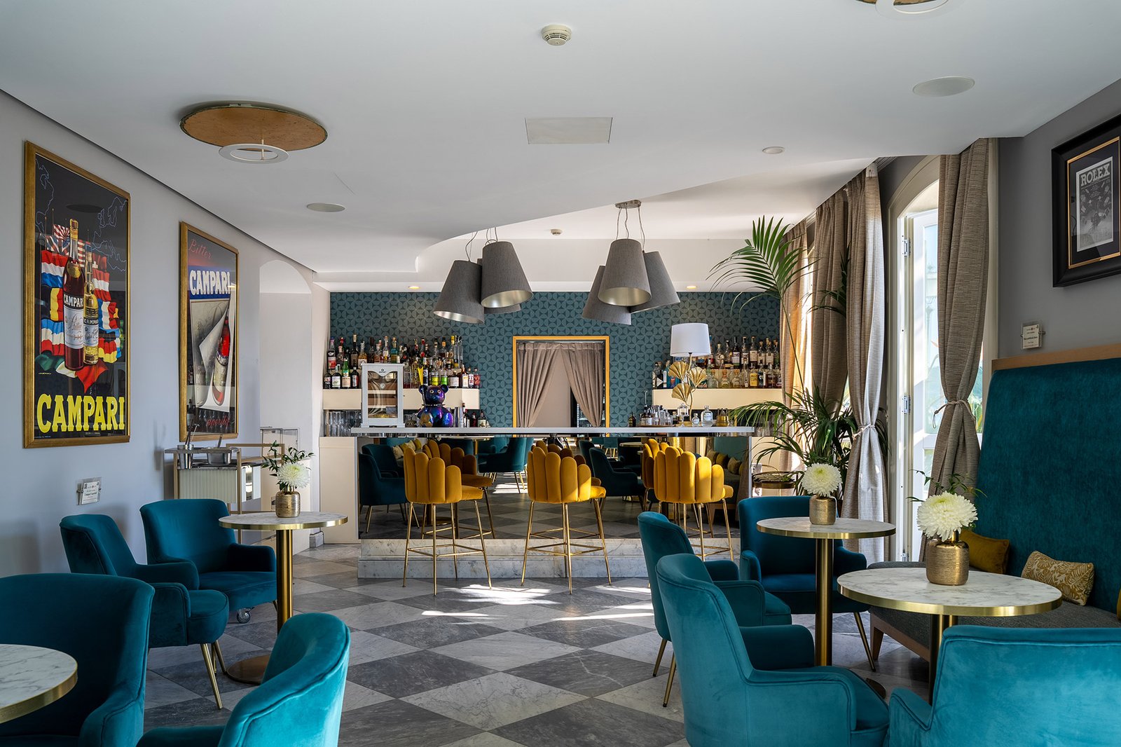 Grand Hotel Alassio, at the table
