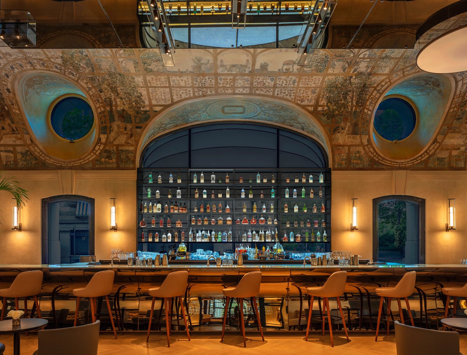 Mandarin Oriental Lutetia, at the table