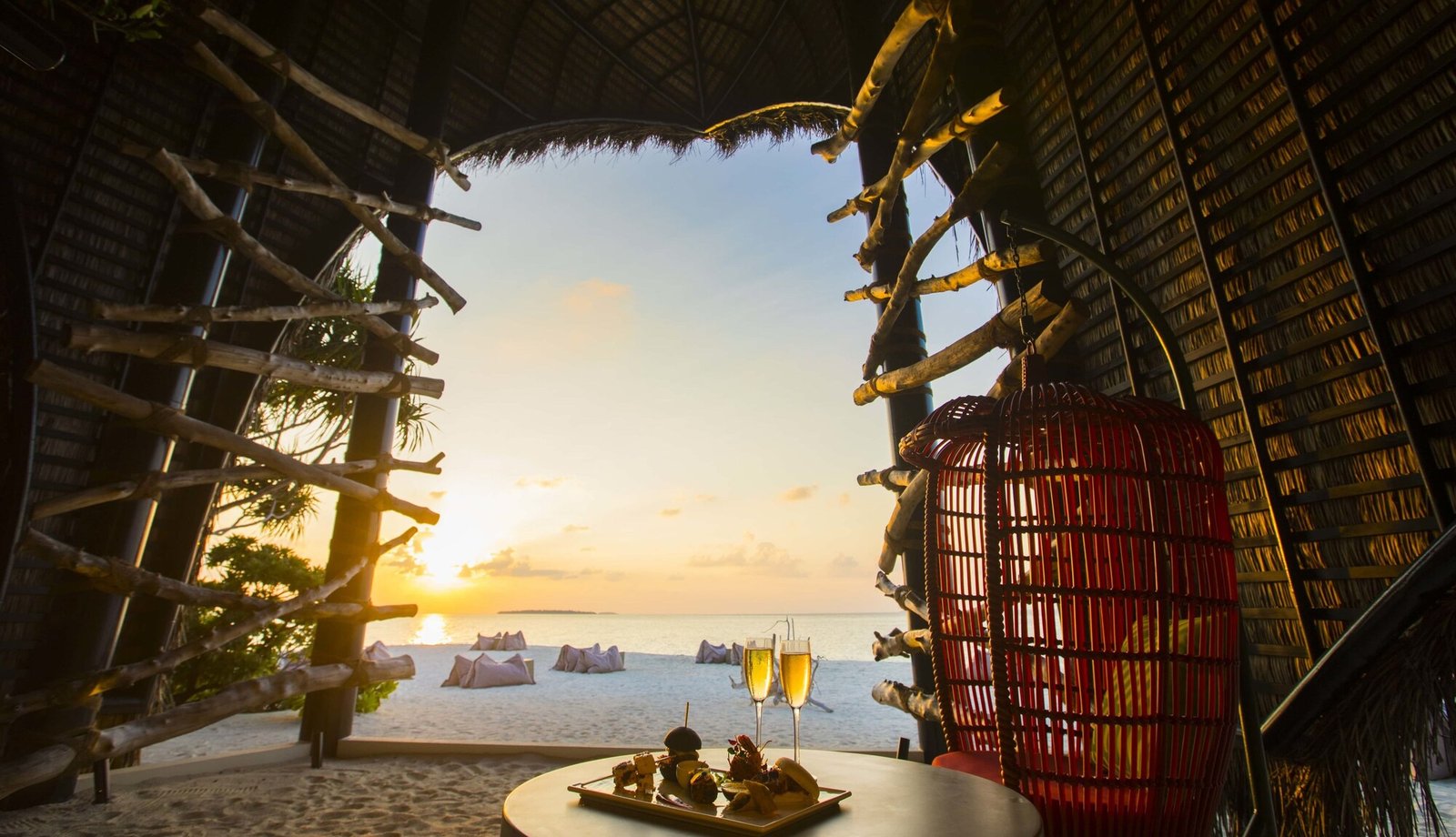 Niva Dhigali Maldives