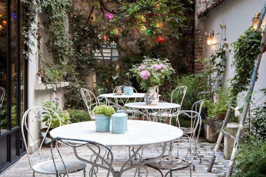 Hôtel Henriette — vibe
