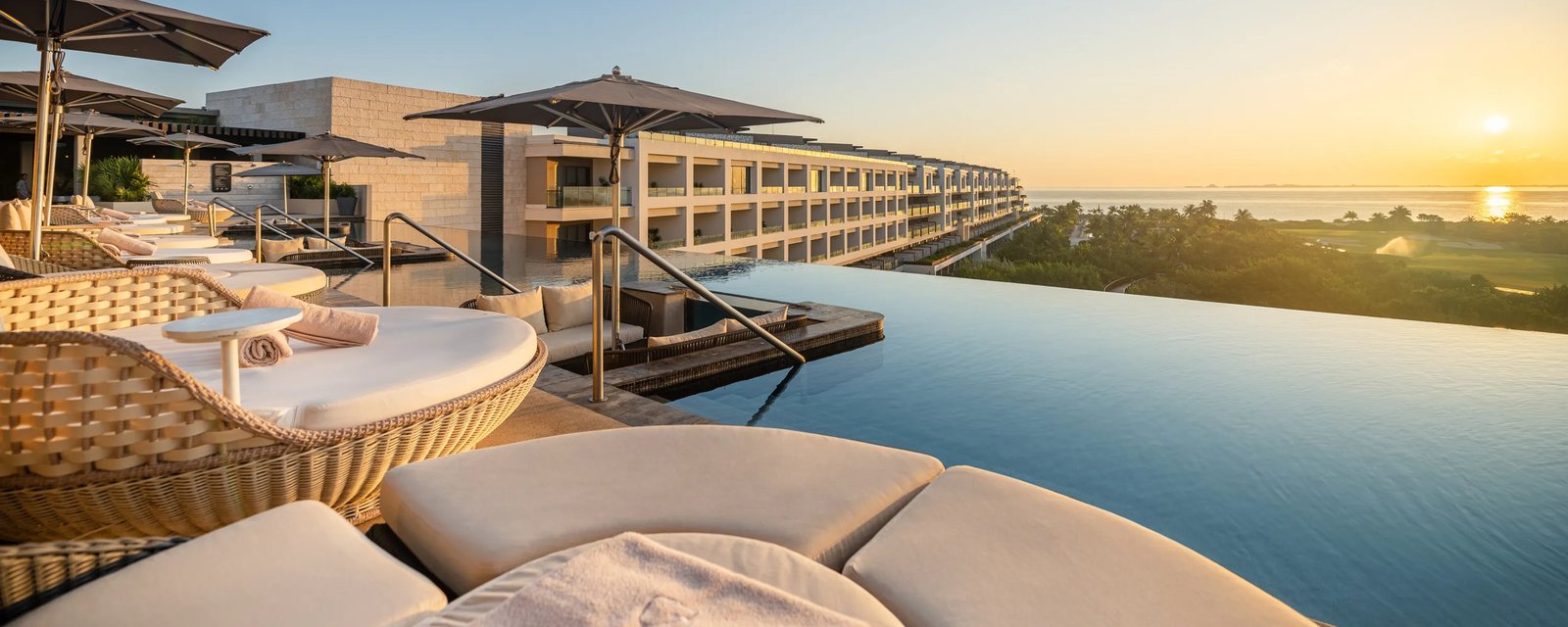 Atelier Playa Mujeres, the pool