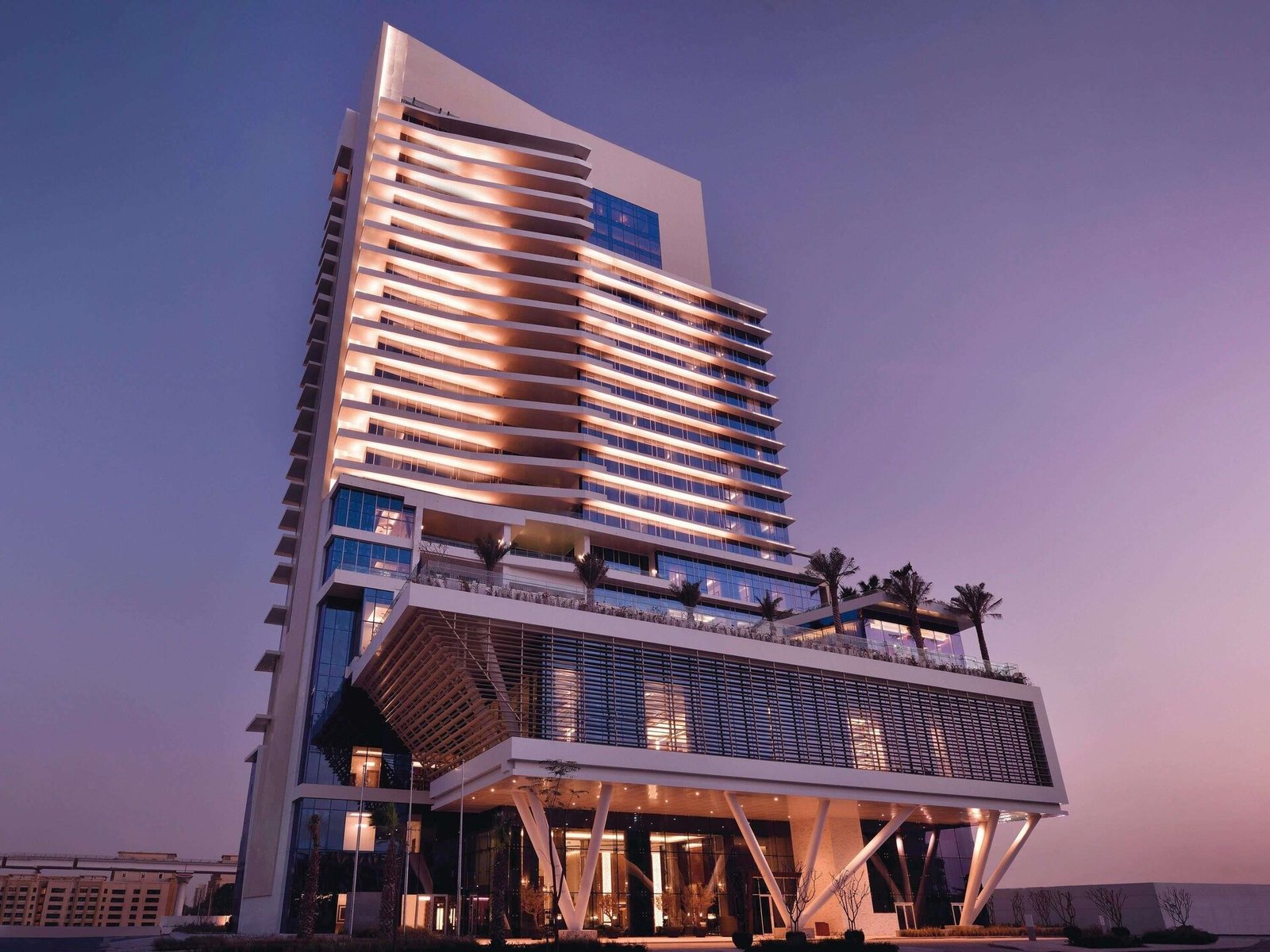 Grand Plaza Mövenpick Media City, backstory