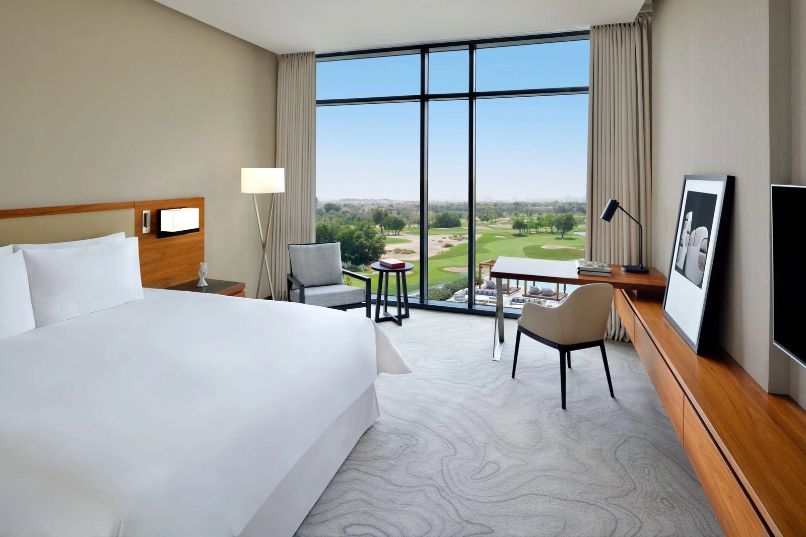 Vida Emirates Hills, rooms