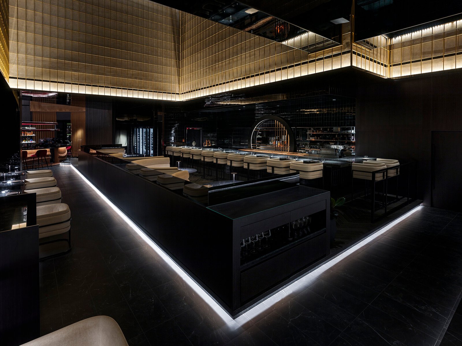 Vida Emirates Hills, eat & drink