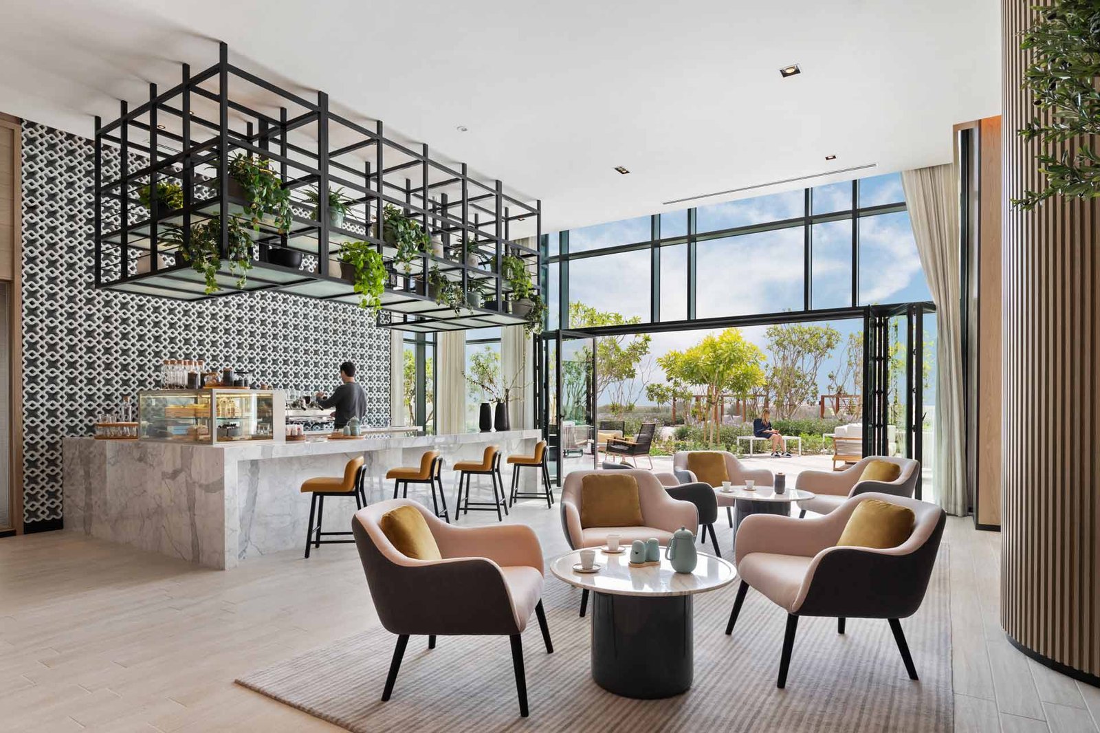 Vida Emirates Hills, eat & drink
