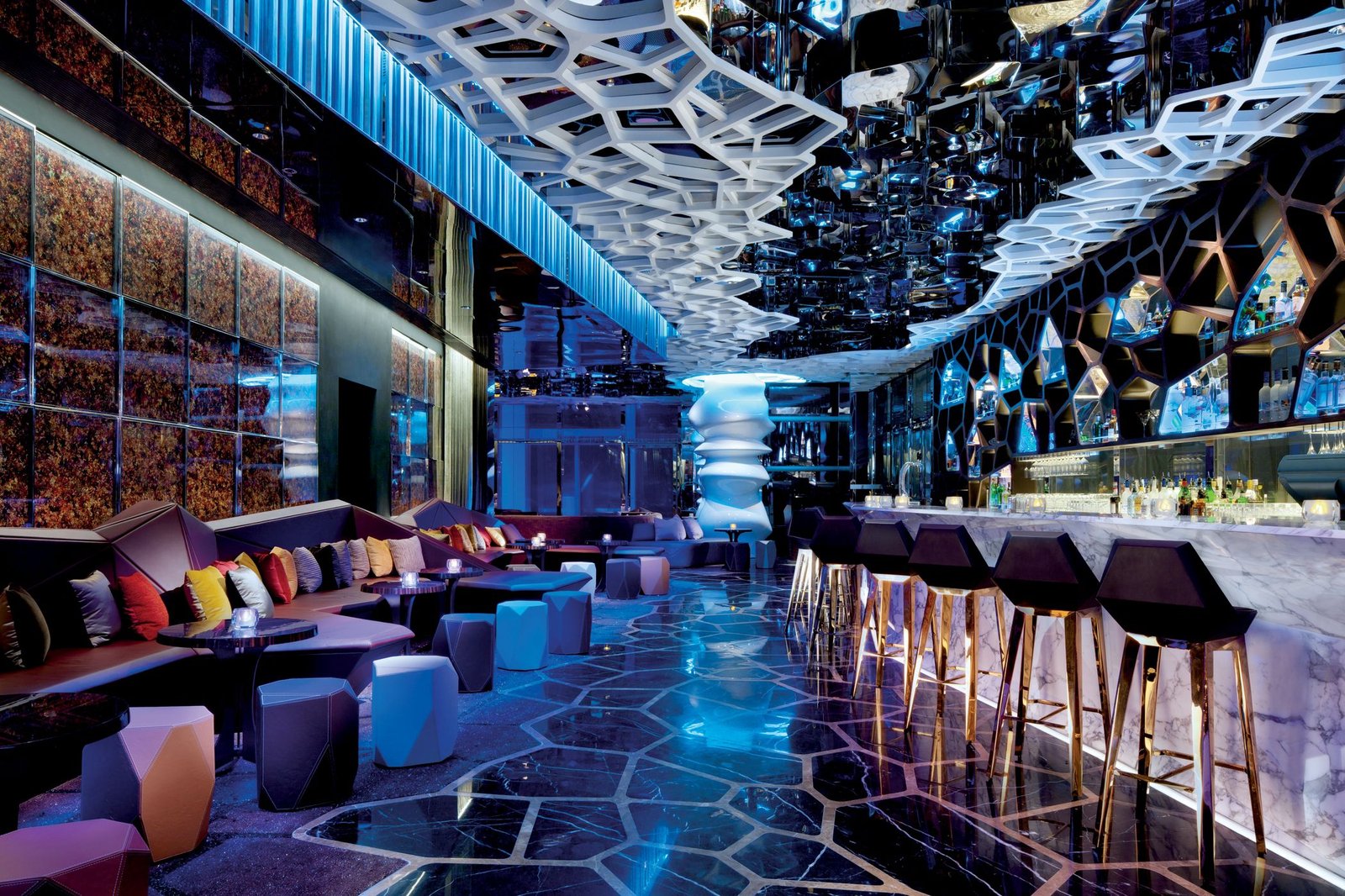 The Ritz-Carlton Hong Kong — eat & drink