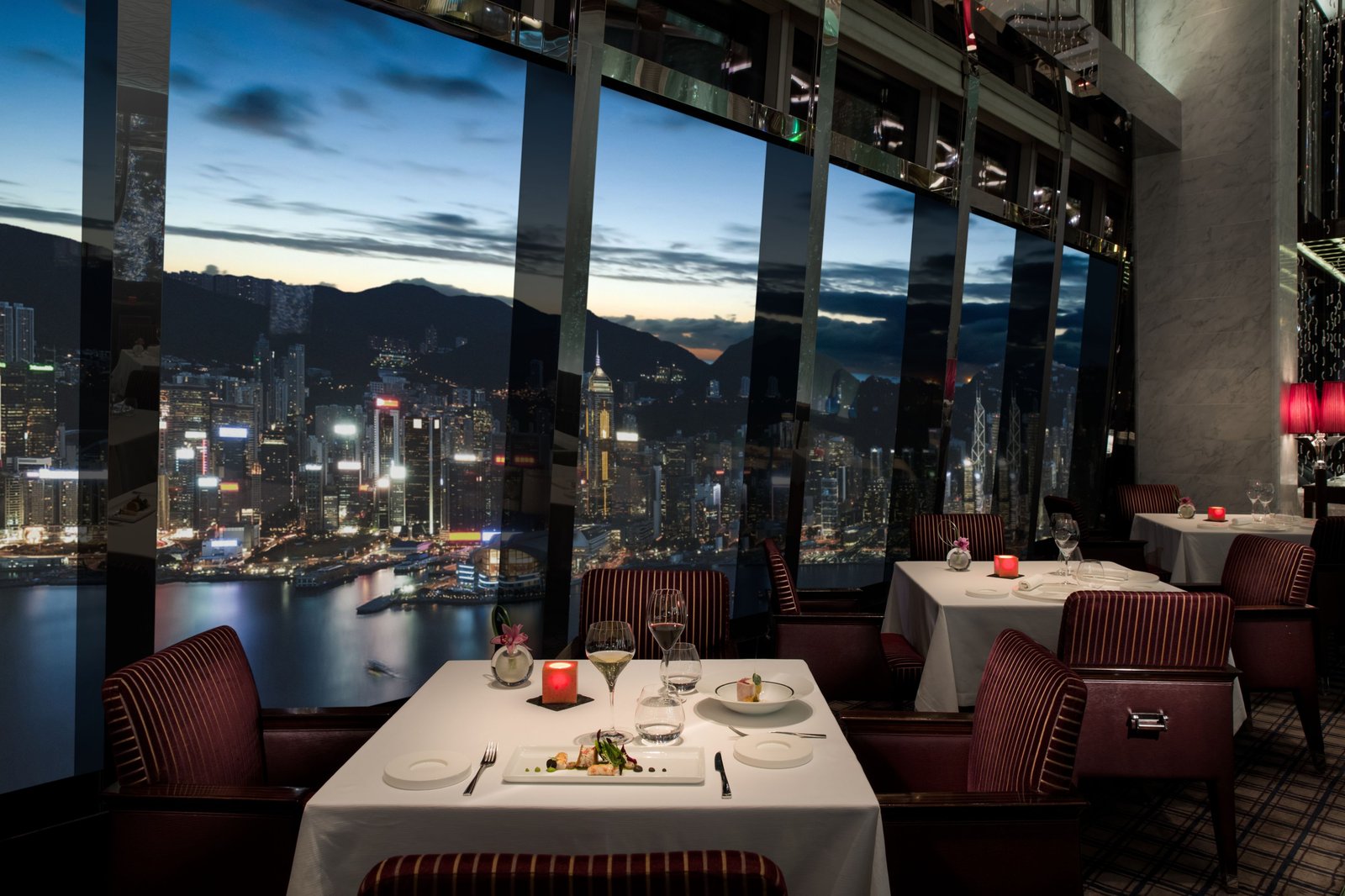 The Ritz-Carlton Hong Kong — eat & drink