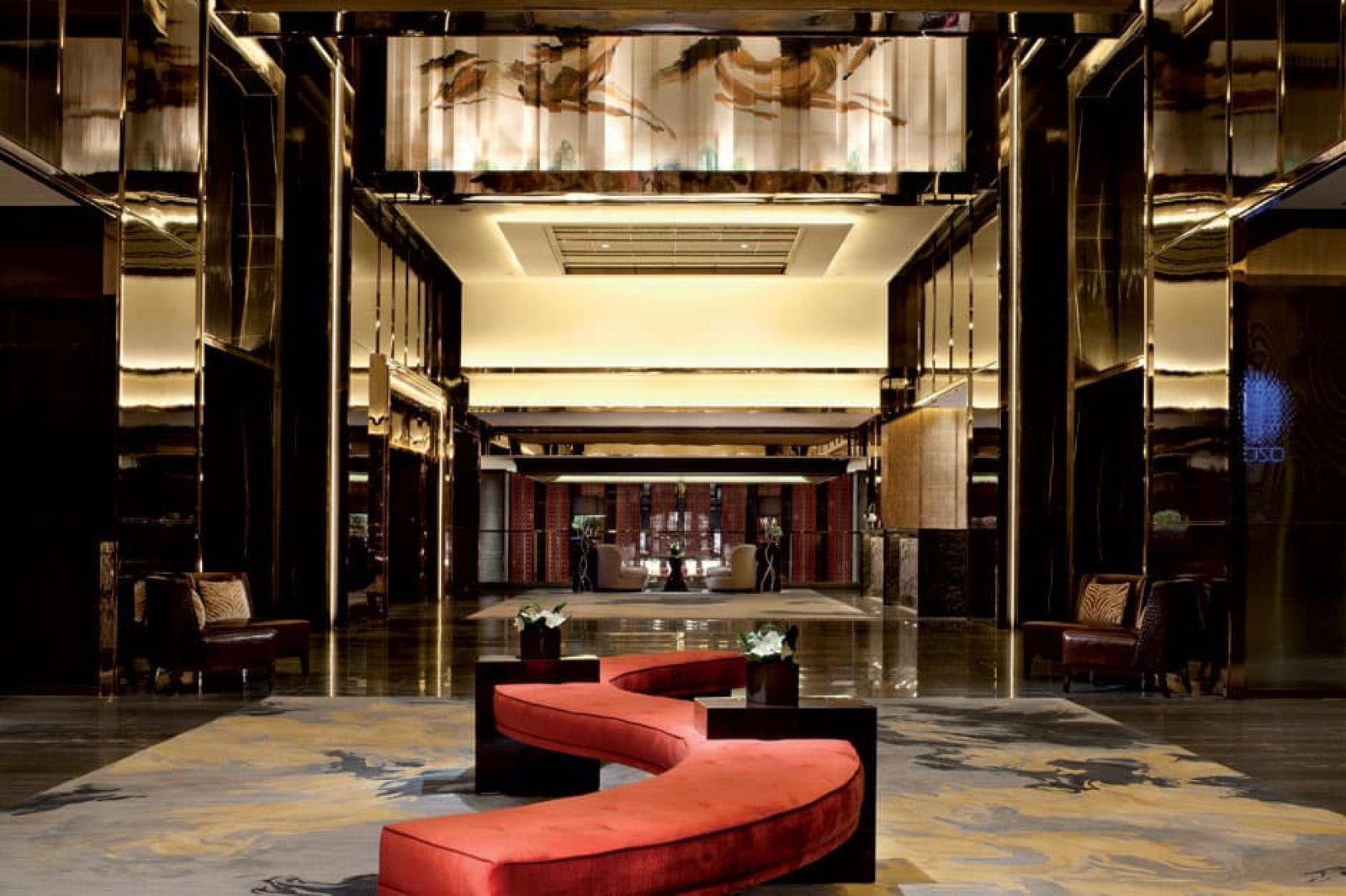 The Ritz-Carlton Hong Kong — vibe