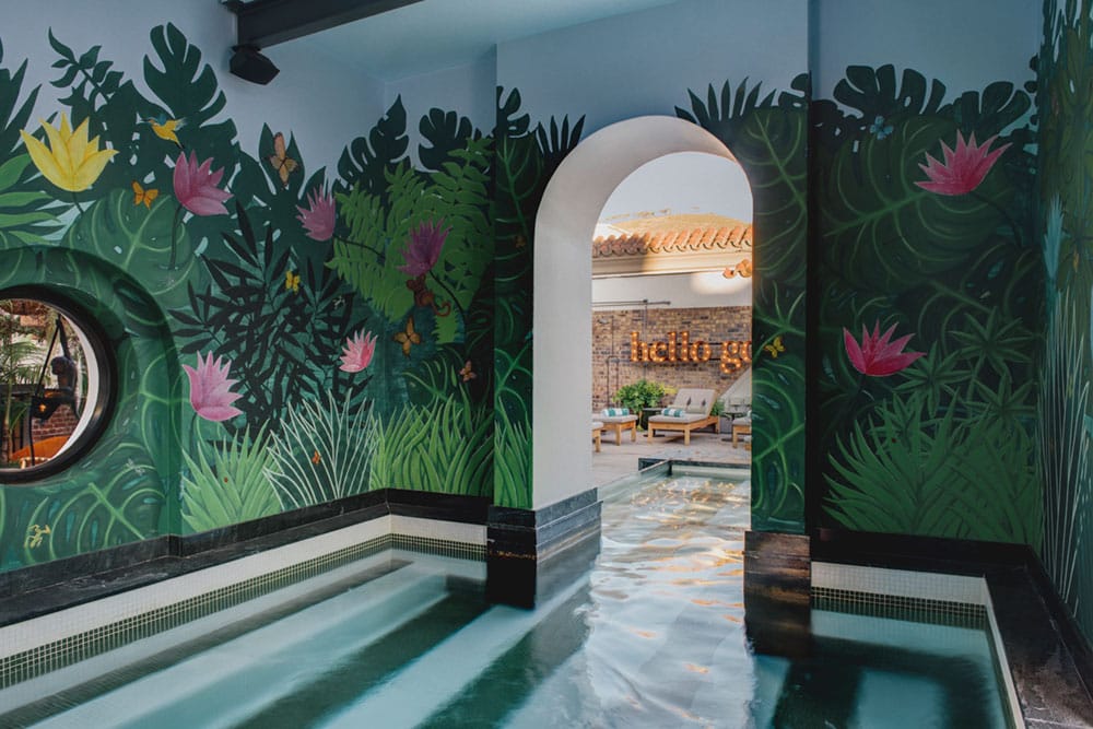 Gorgeous George Hotel