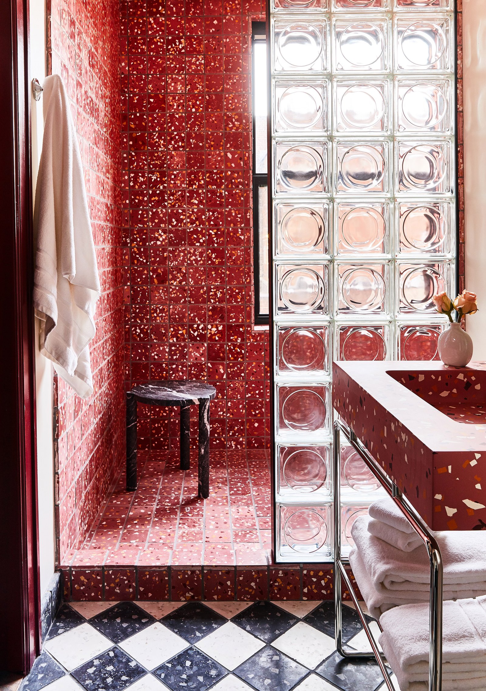 The Siren Hotel, rooms