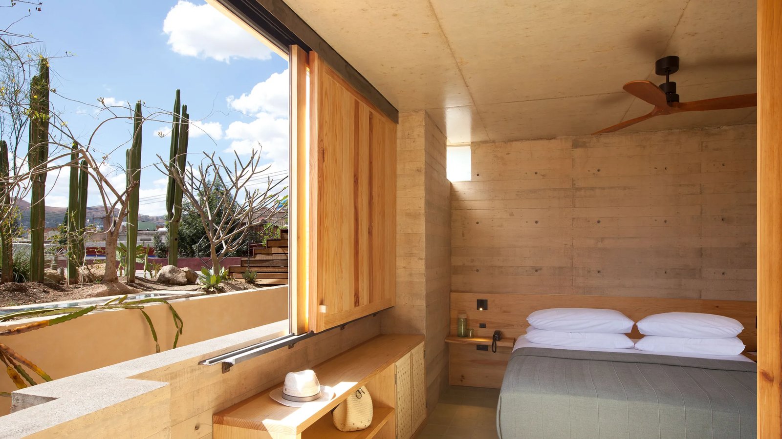 Hotel Escondido, rooms