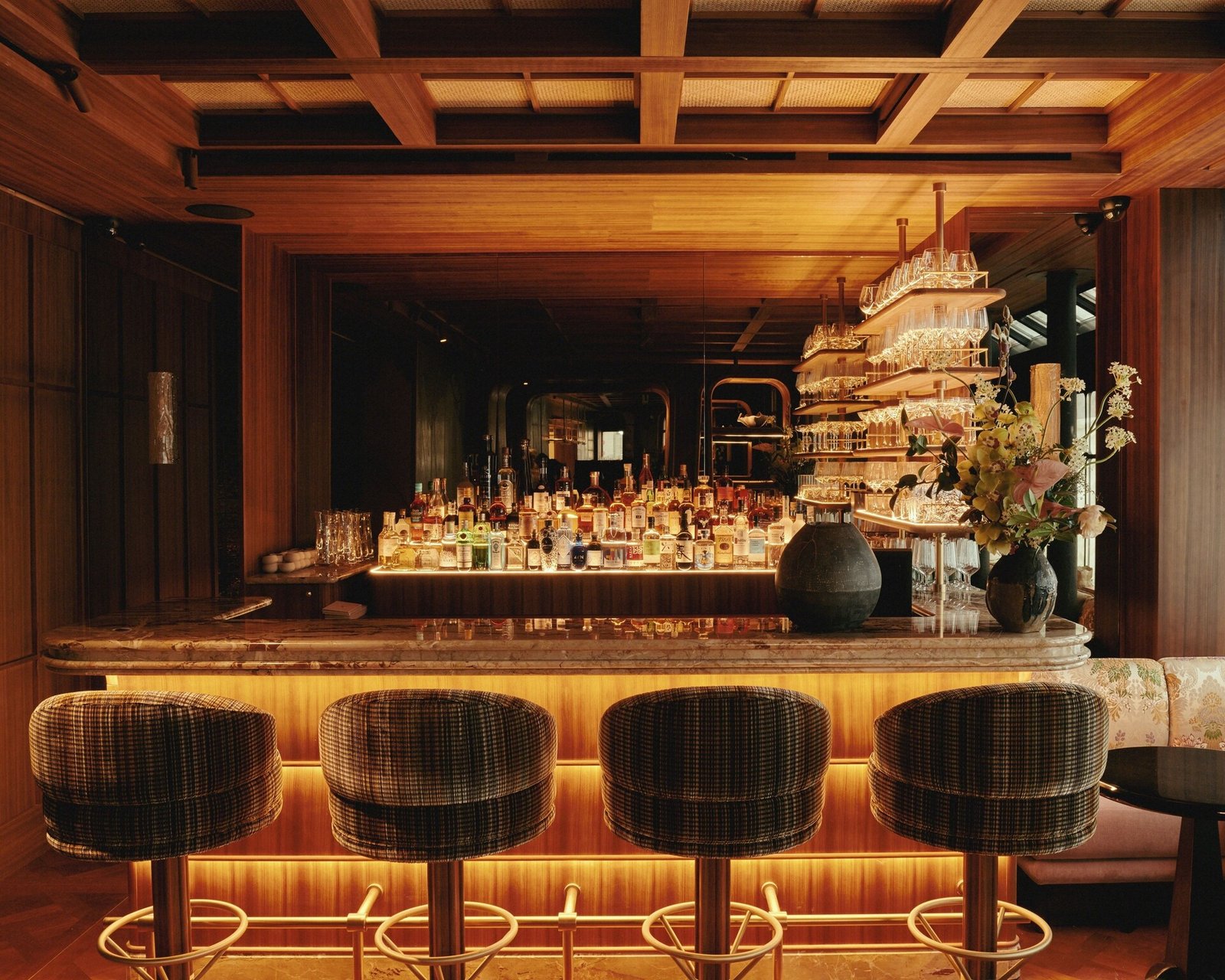 Hotel Hana, hanabi bar