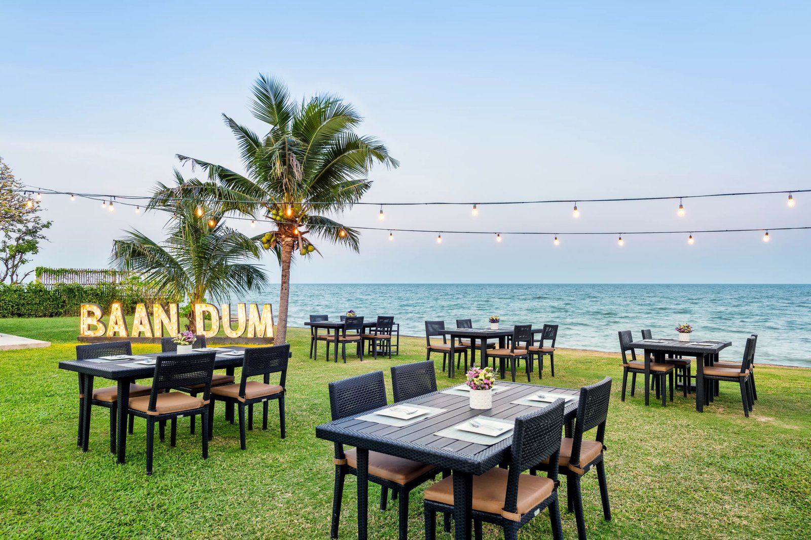 Mövenpick Asara Resort & Spa Hua Hin, eat & drink