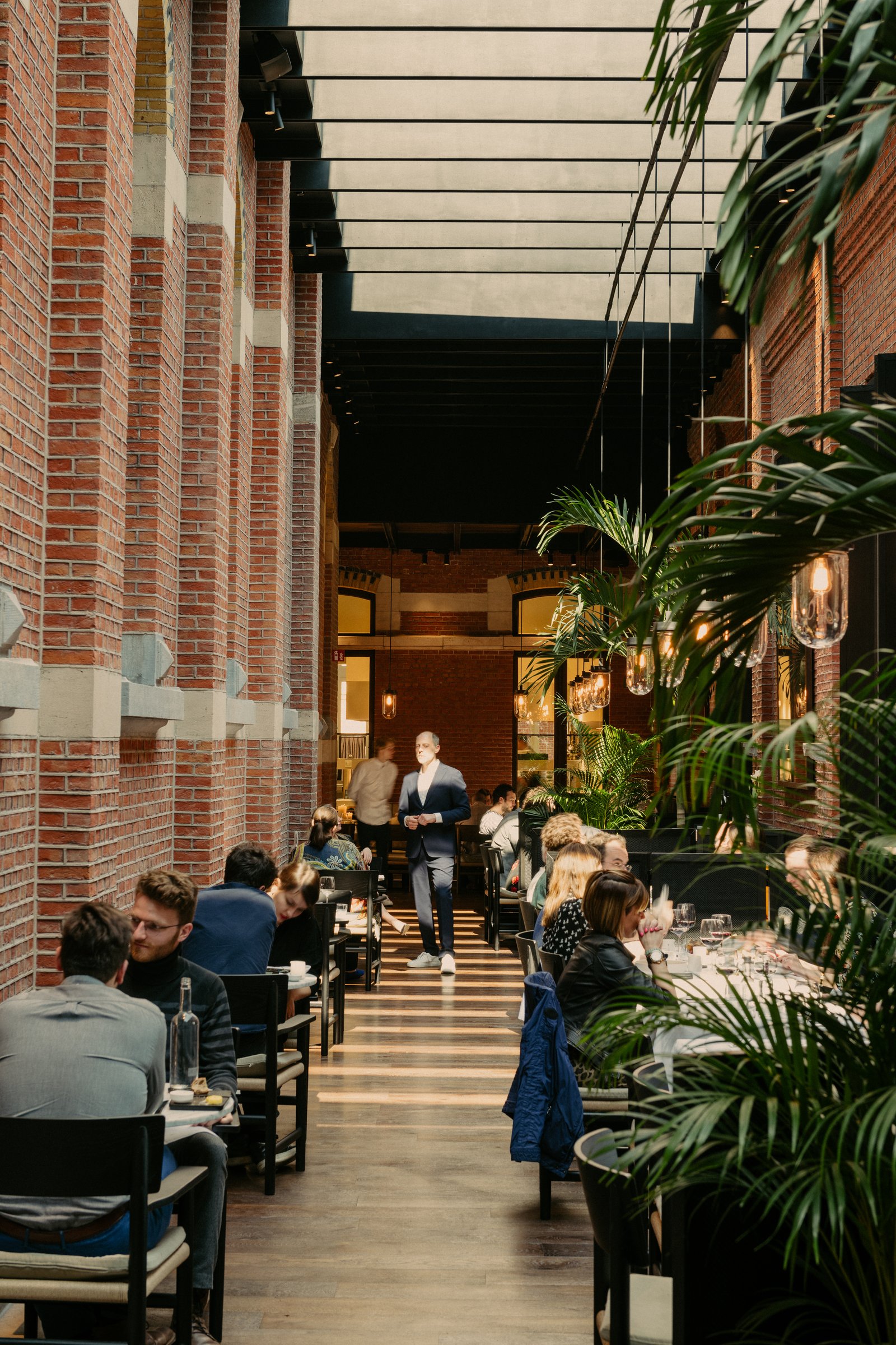 August, august restaurant